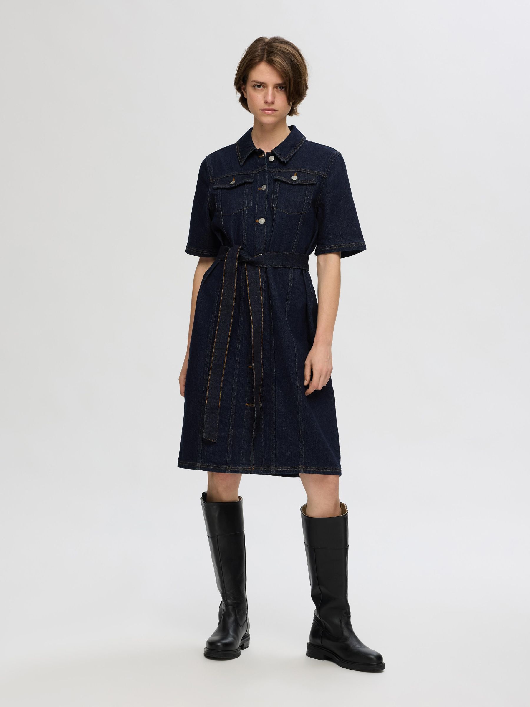 SHORT SLEEVED DENIM DRESS