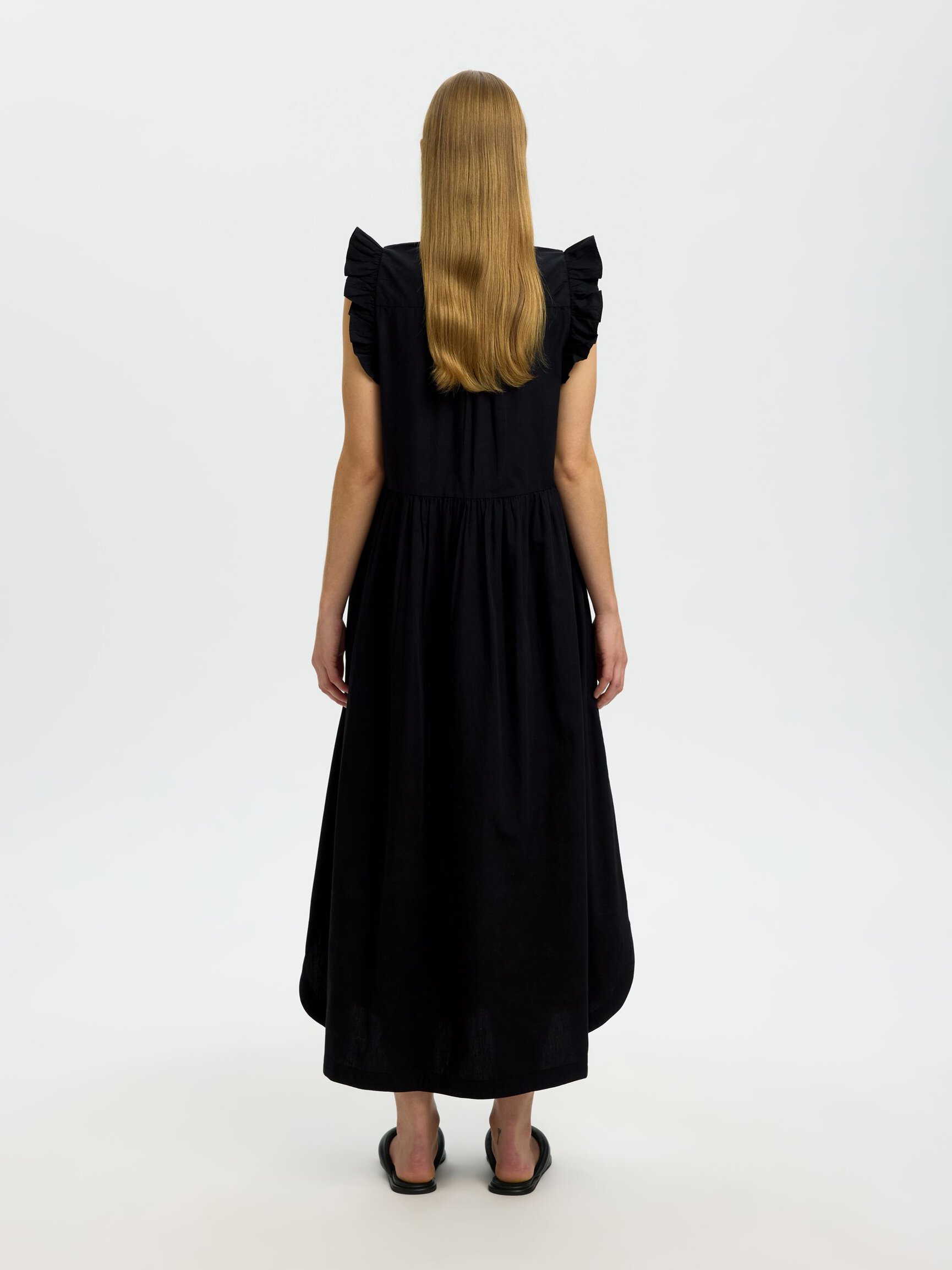 TIE WAIST MAXI DRESS