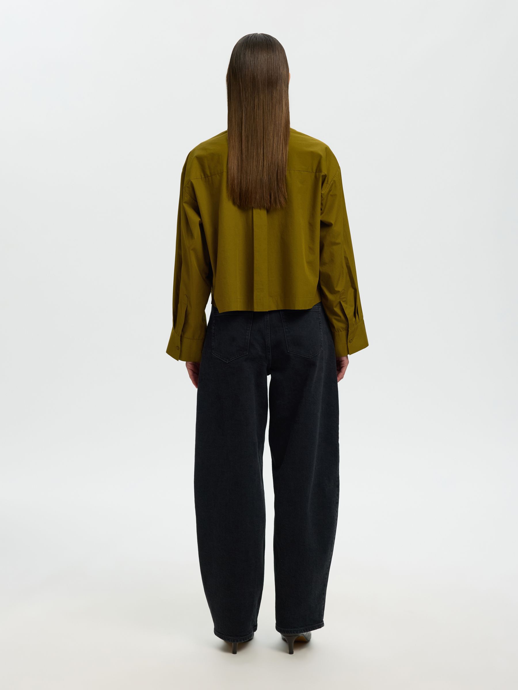 BOXY FIT CROPPED BLOUSE