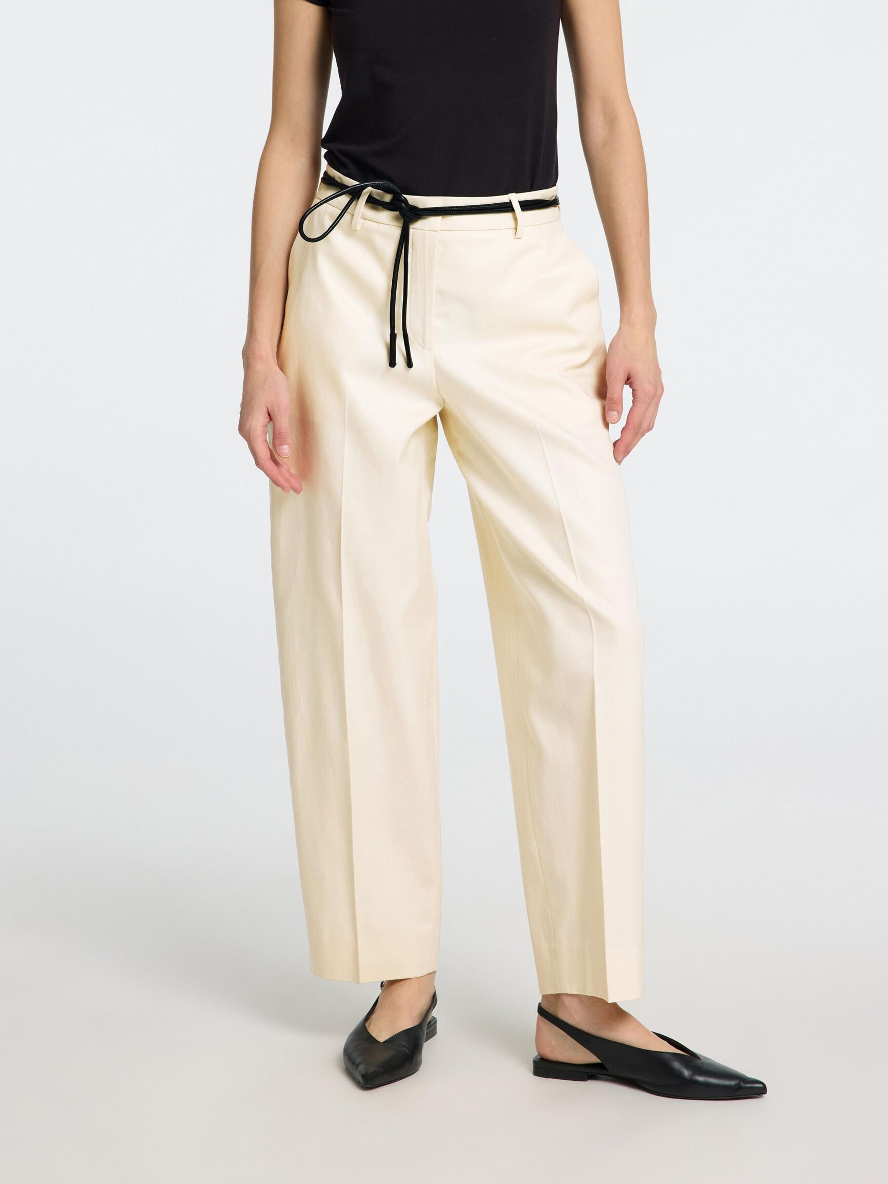 MID WAIST BARREL FIT TROUSERS