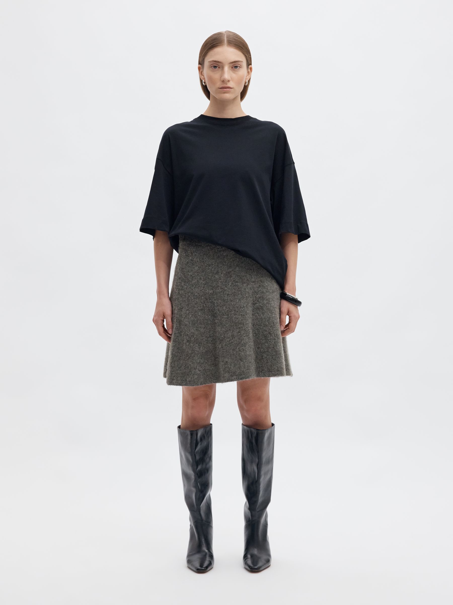 BRUSHED KNITTED SKIRT