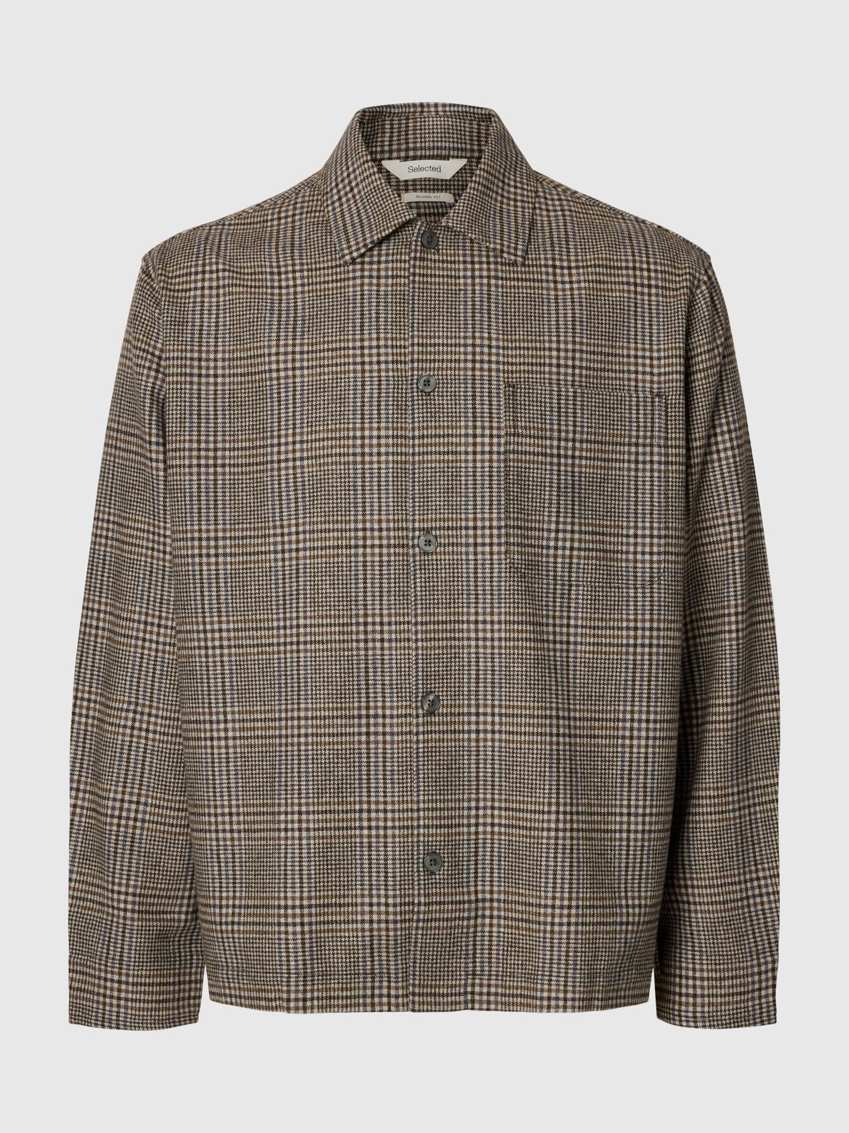 A CUADROS SOBRECAMISA