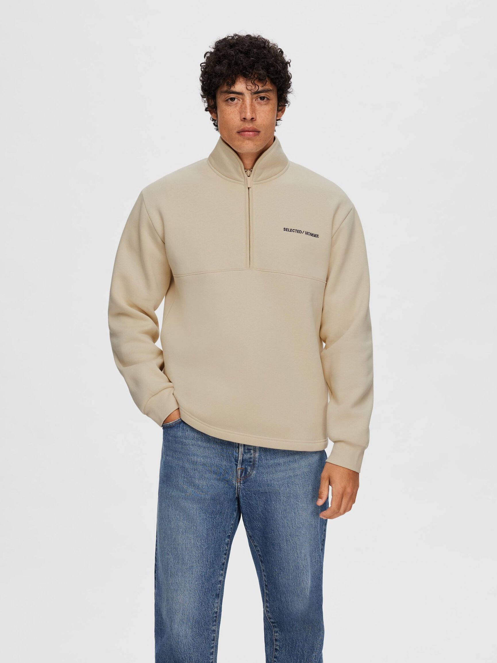HALF-ZIP PULLOVER