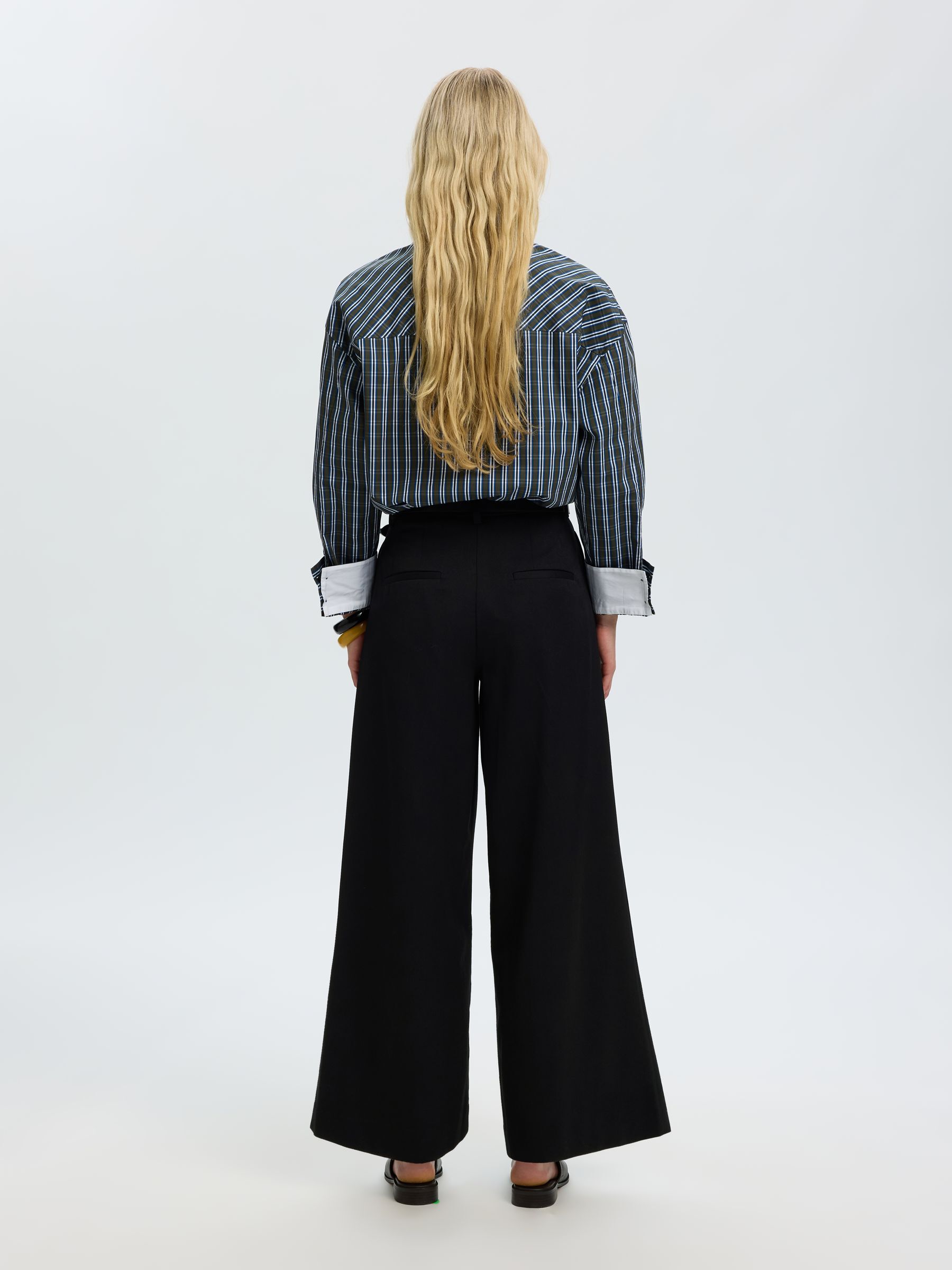 PLEATED HIGH WAISTED TROUSERS