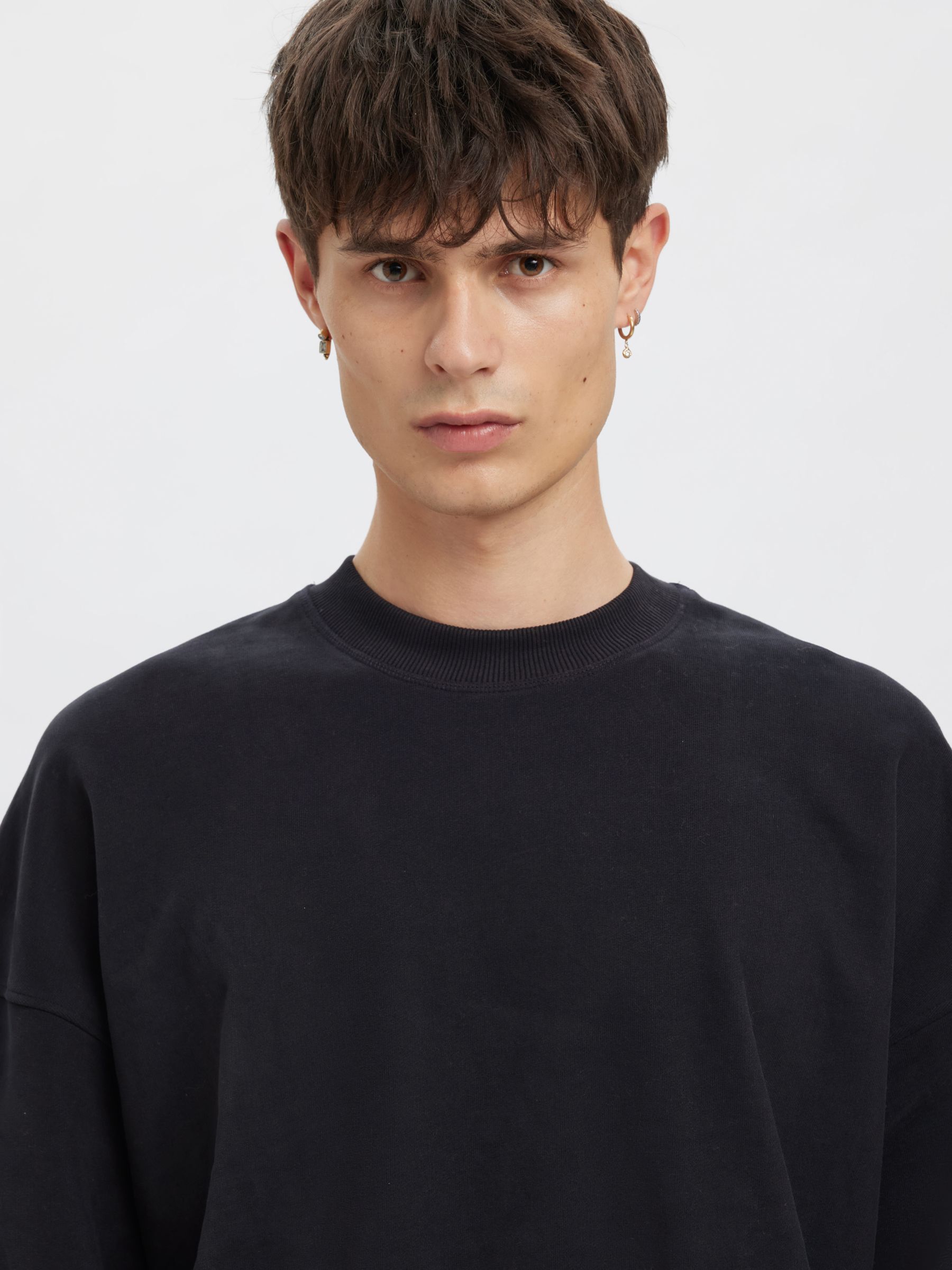 RELAXED FIT SWEATSHIRT