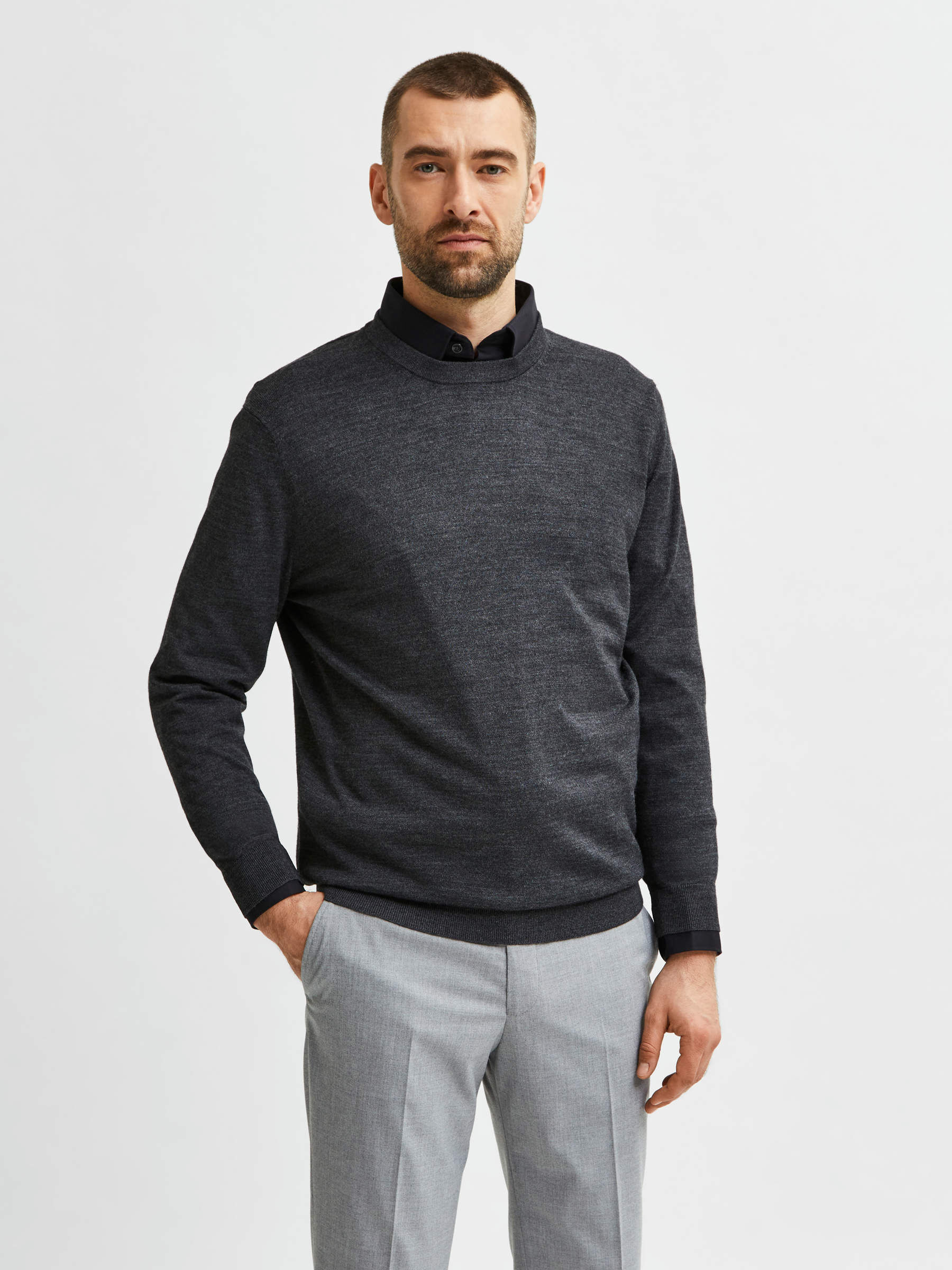 LONG-SLEEVED JUMPER