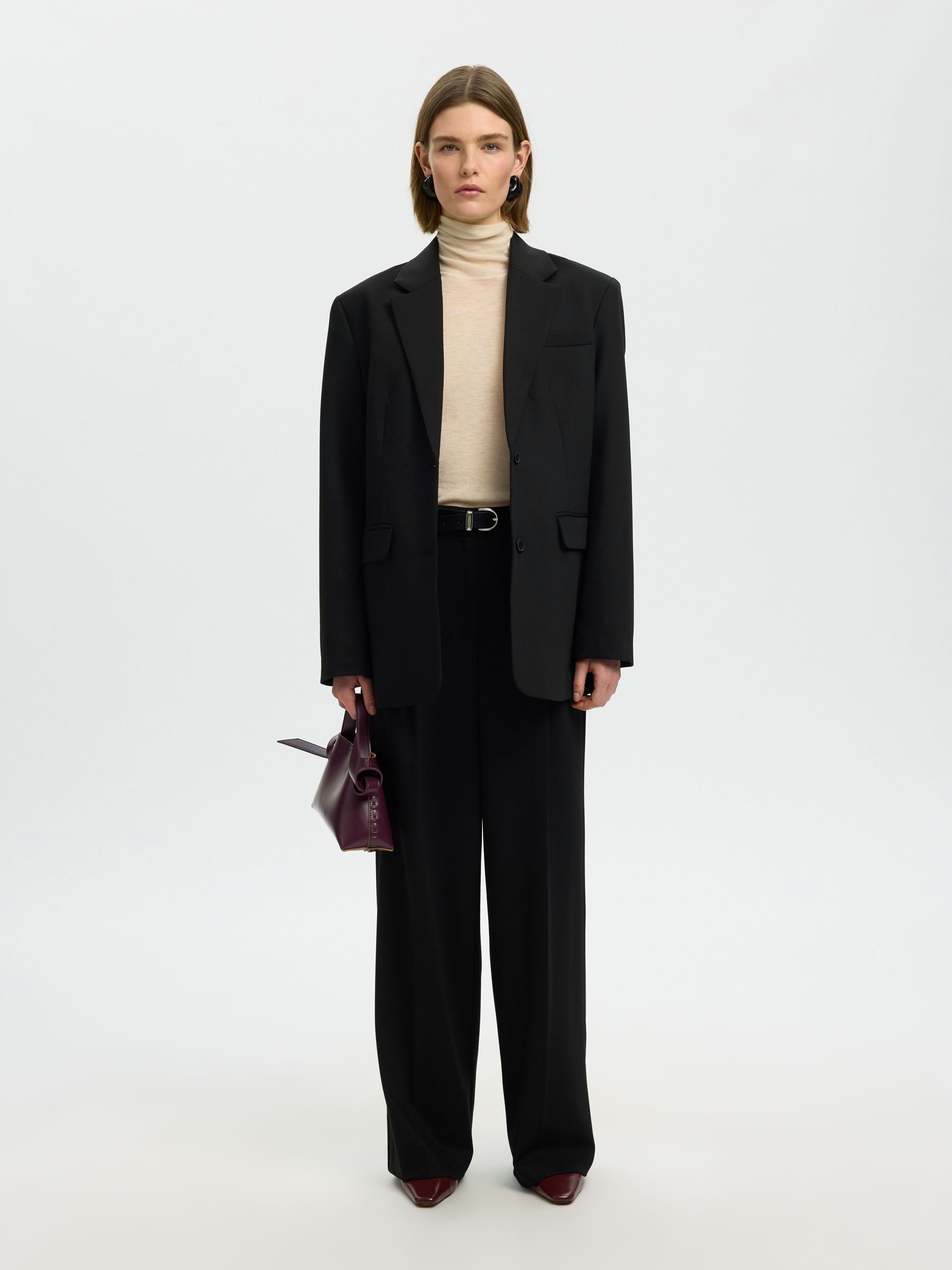 OVERSIZED BLAZER