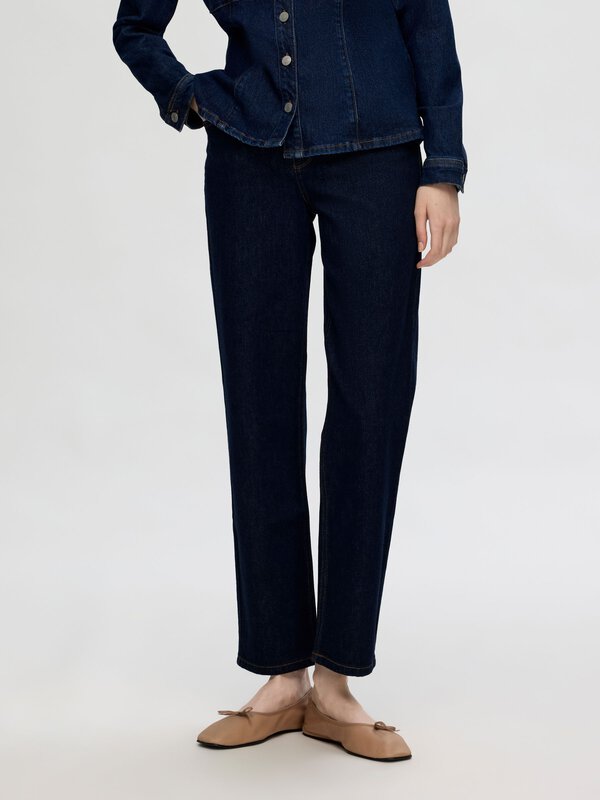 Dark Wash Straight Fit Jeans