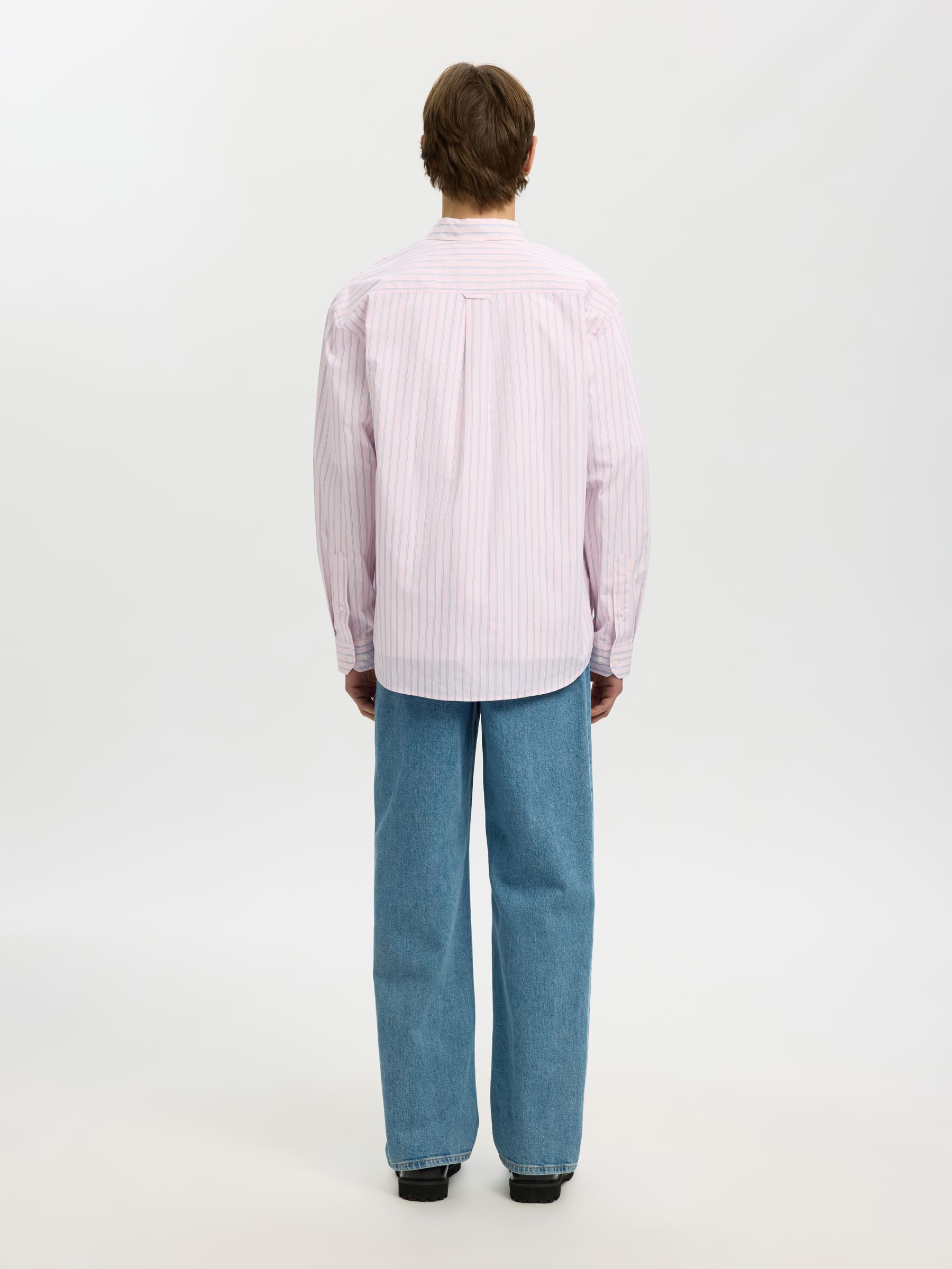 RELAXED FIT LANGÆRMET SKJORTE