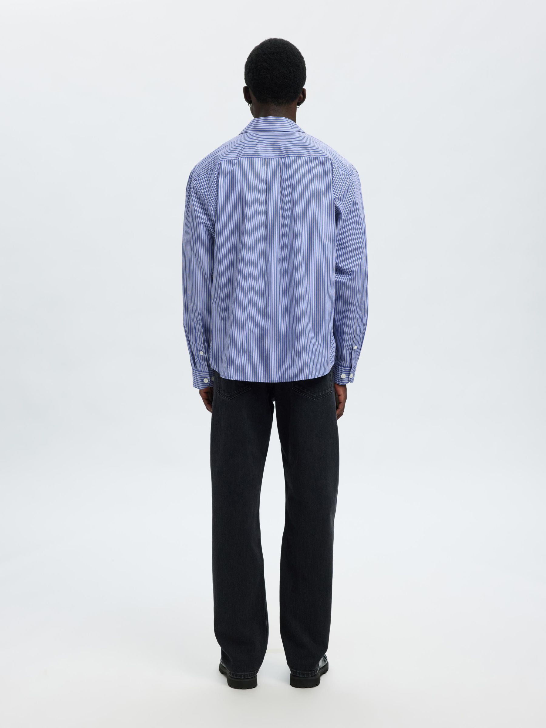 RELAXED FIT STRIPED SHIRT