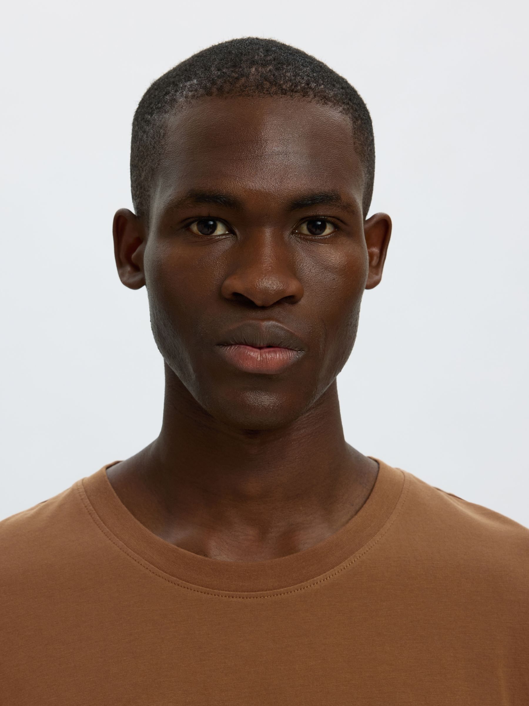 REGULAR T-SHIRT
