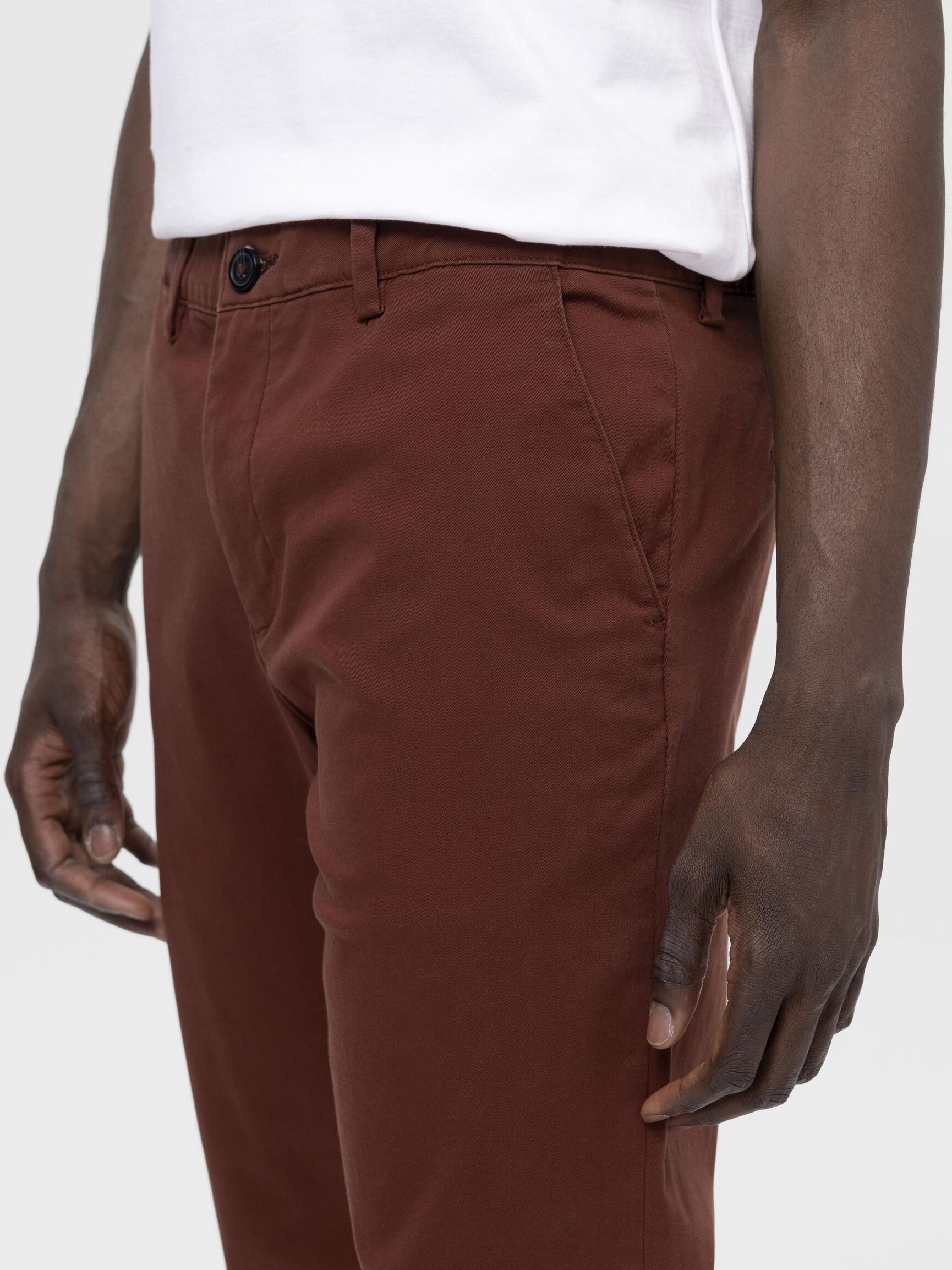175 SLIM FIT FLEX CHINOS