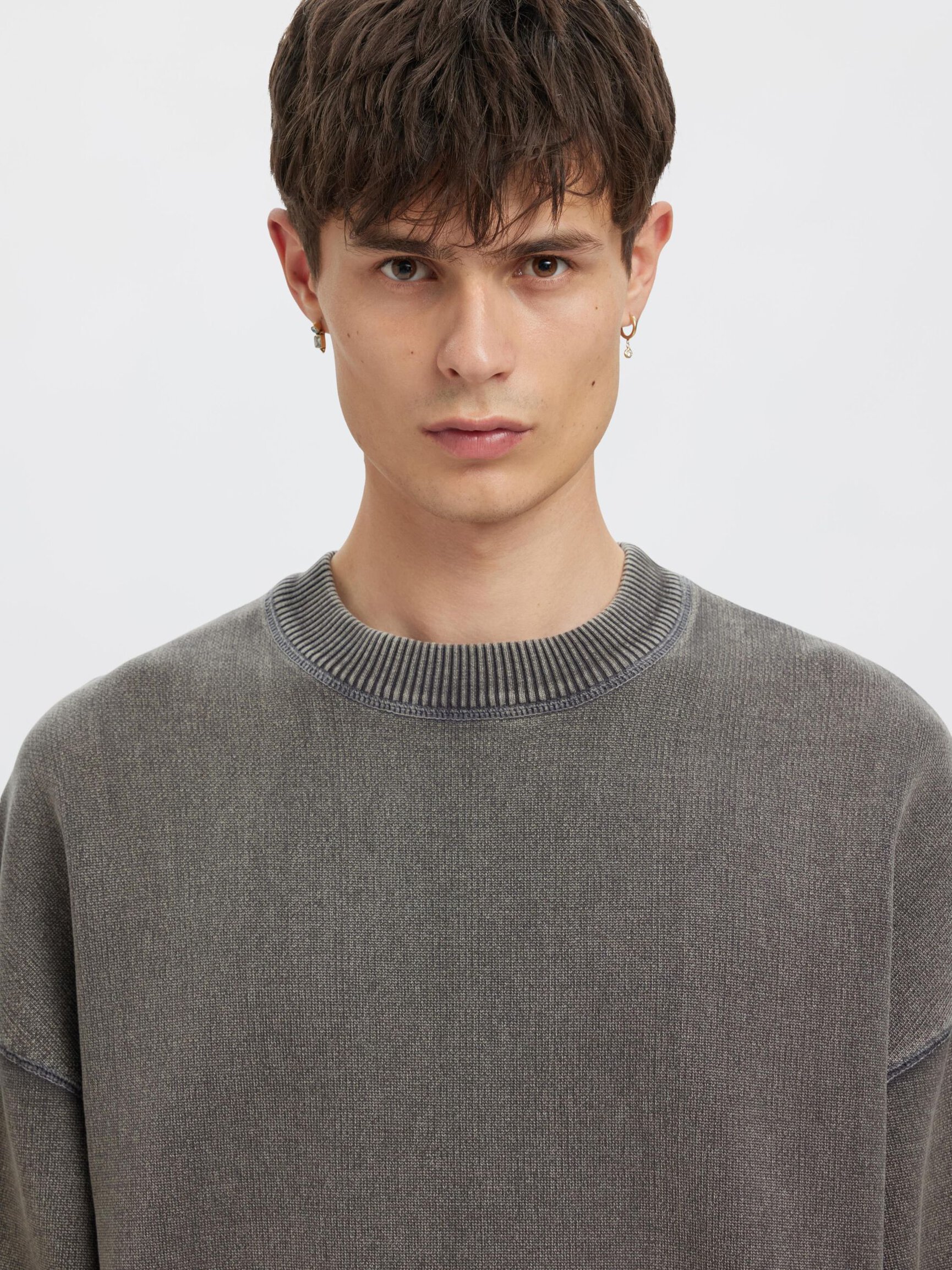 OVERSIZED KNITTED JUMPER