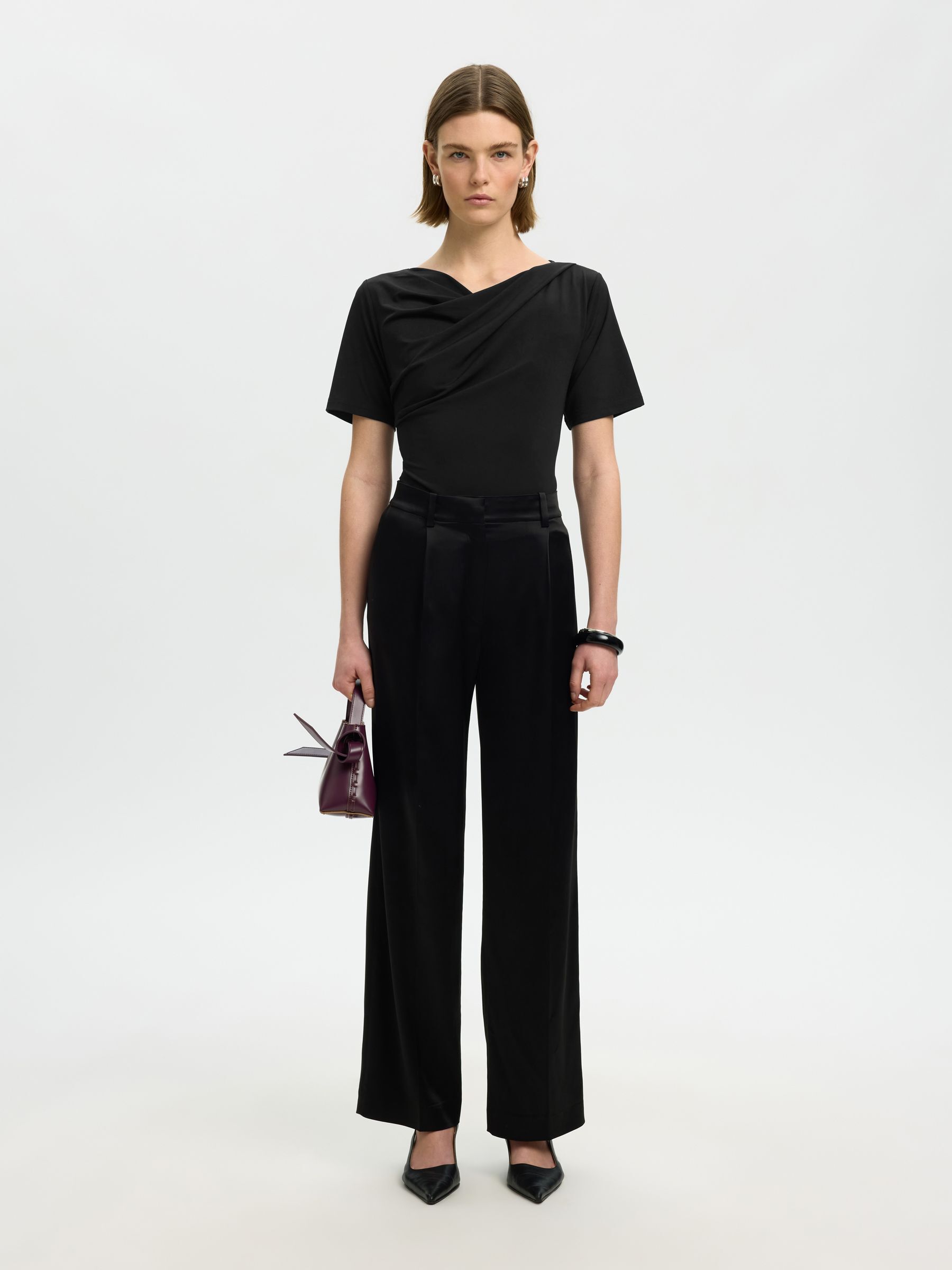 DRAPED SHORT-SLEEVED T-SHIRT