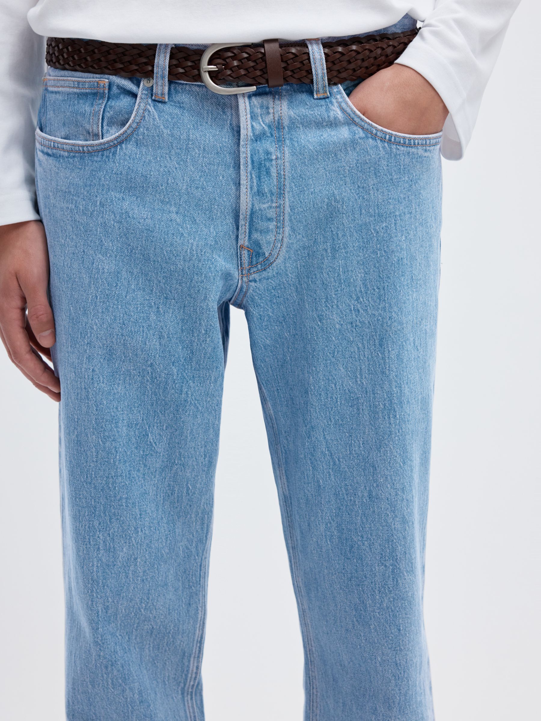 190 TAPERED FIT JEANS