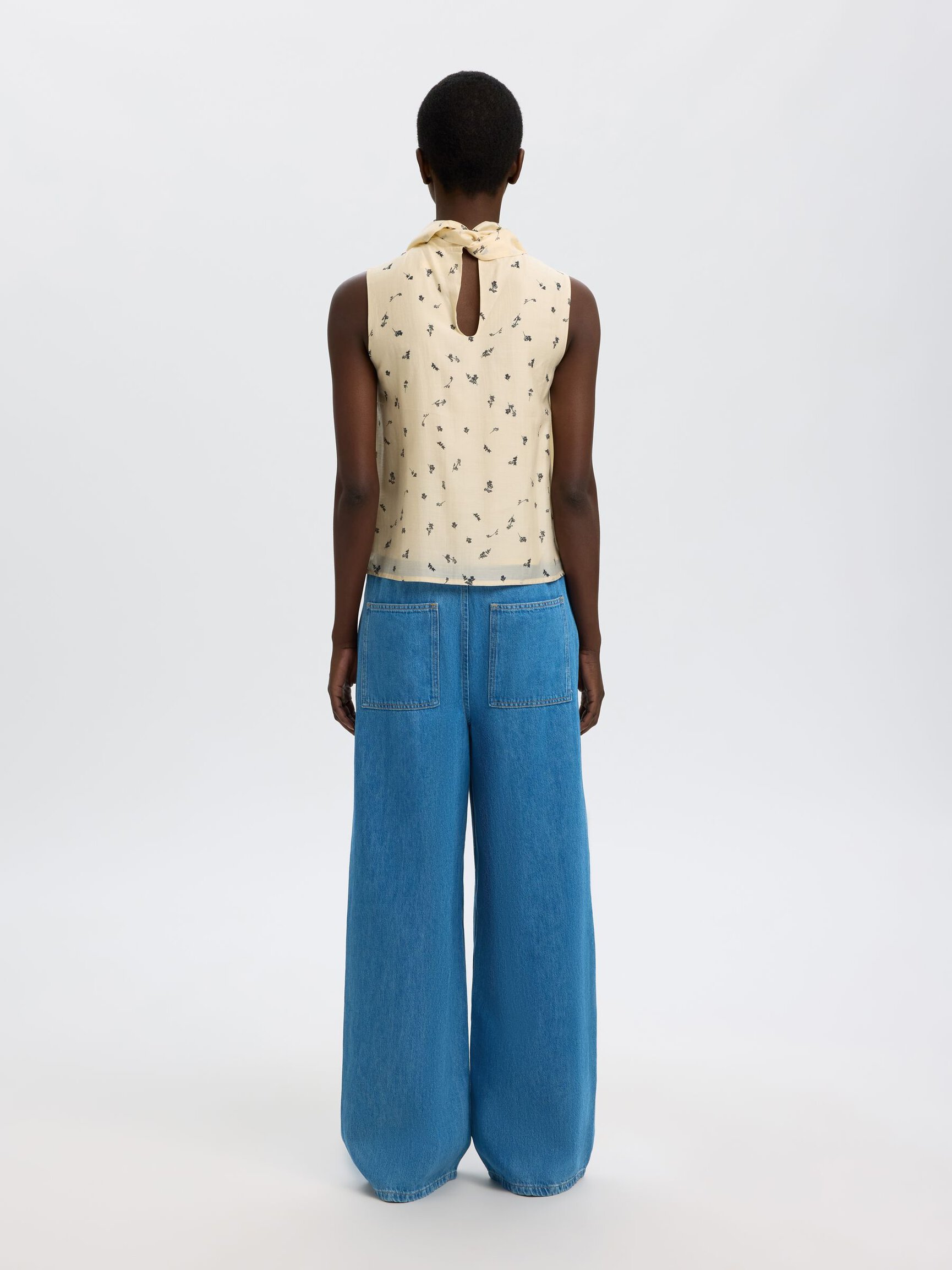 SPODNIE Z SZEROKIMI NOGAWKAMI