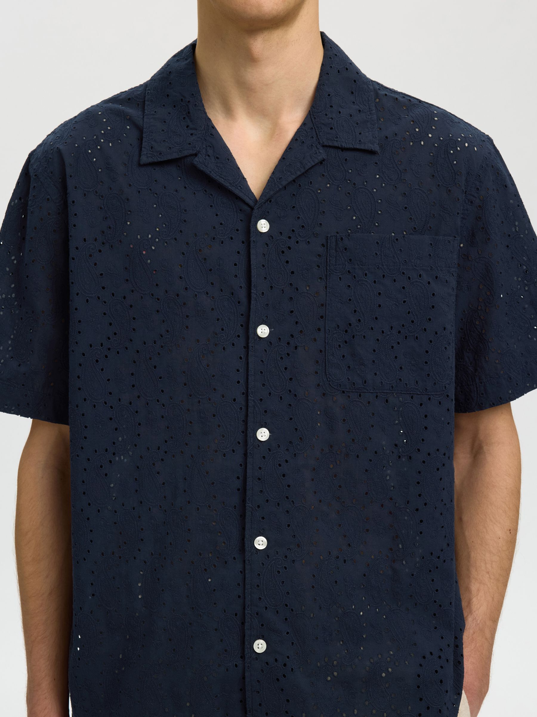 BRODERIE ANGLAISE SHORT SLEEVED SHIRT