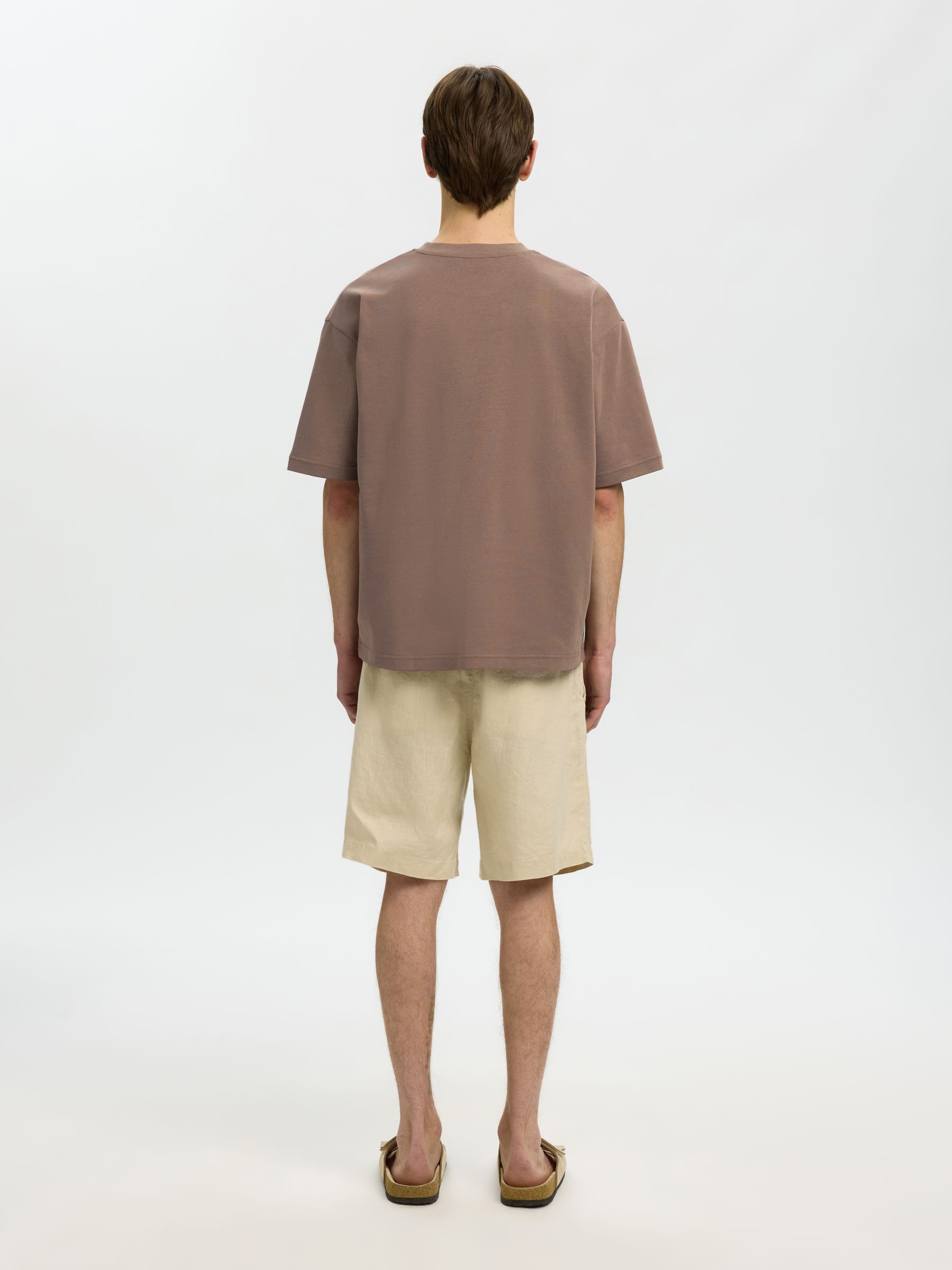 LOOSE FIT T-SHIRT