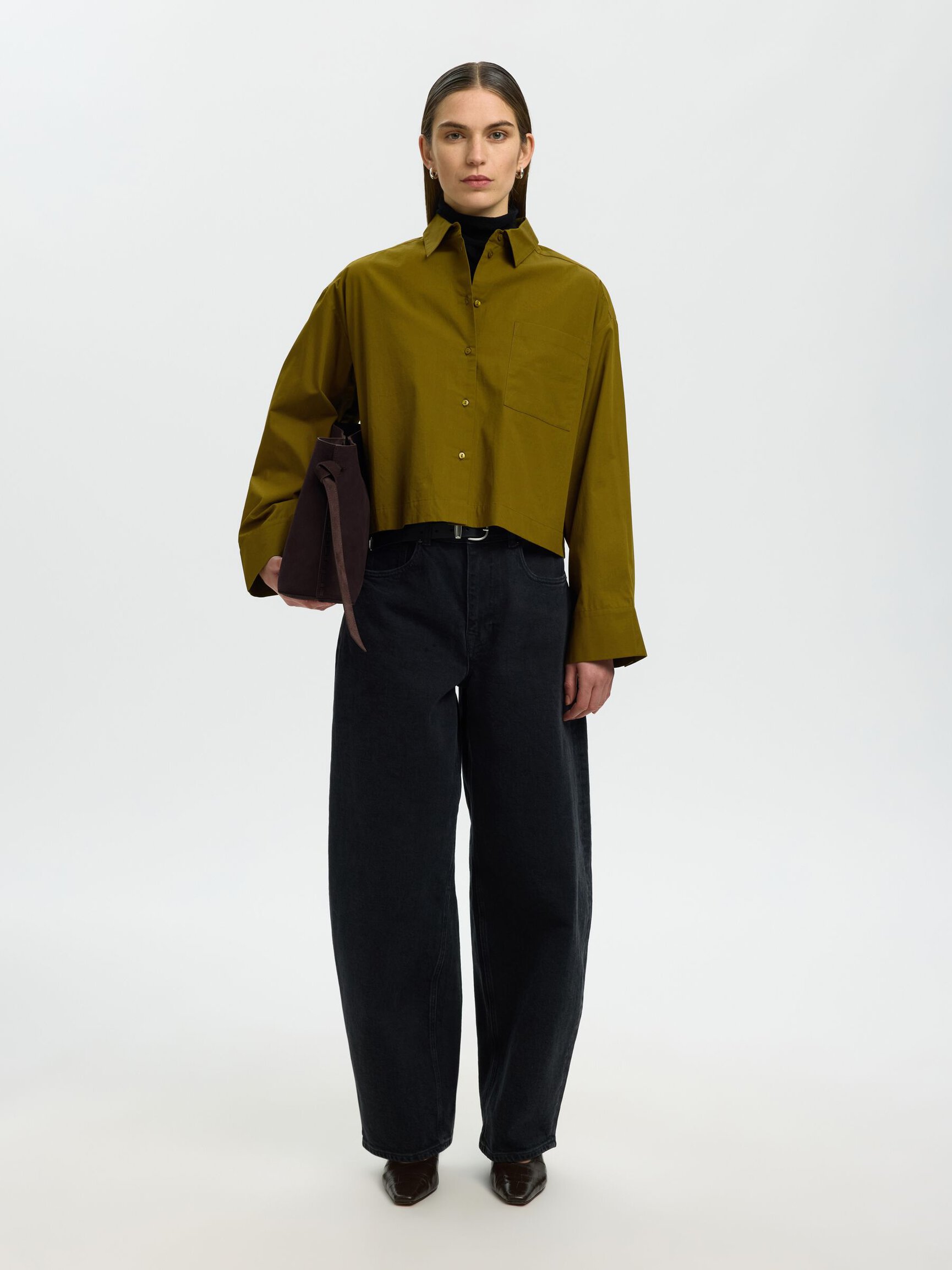 BOXY FIT CROPPED BLOUSE