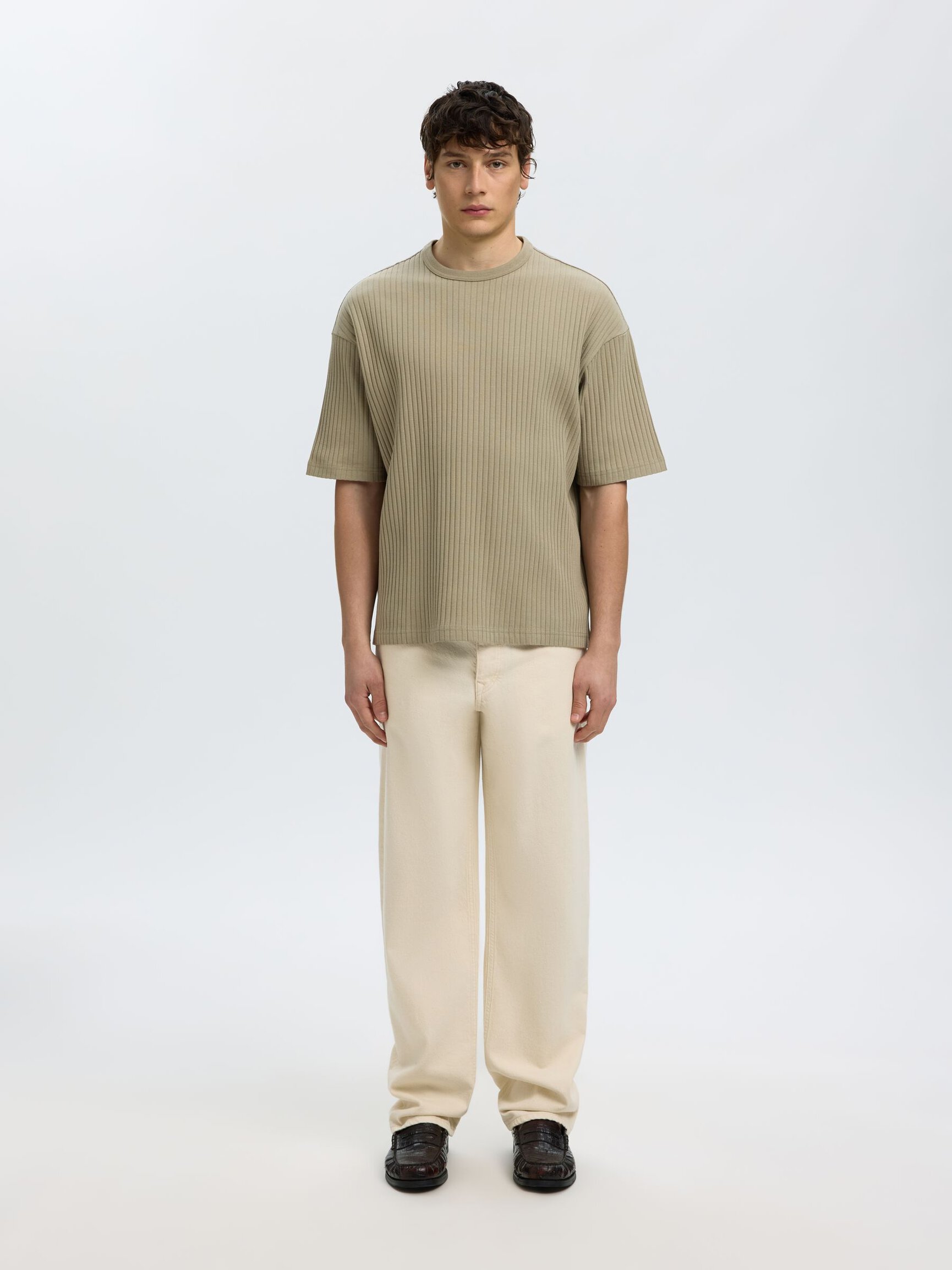 COUPE CÔTELÉE DÉCONTRACTÉE T-SHIRT