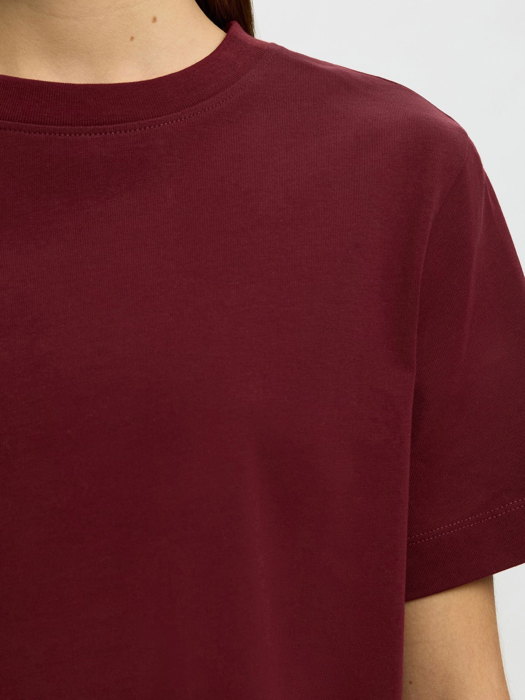 BOXY T-SHIRT