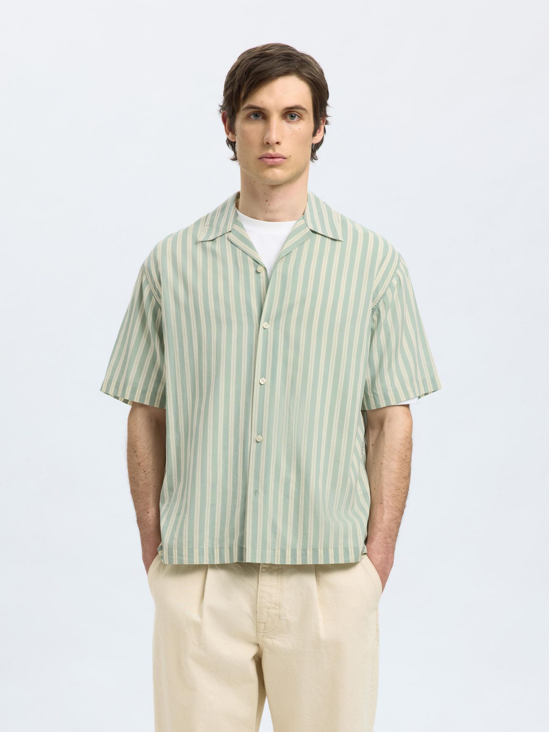 KOSZULA Z KRÓTKIM RĘKAWEM