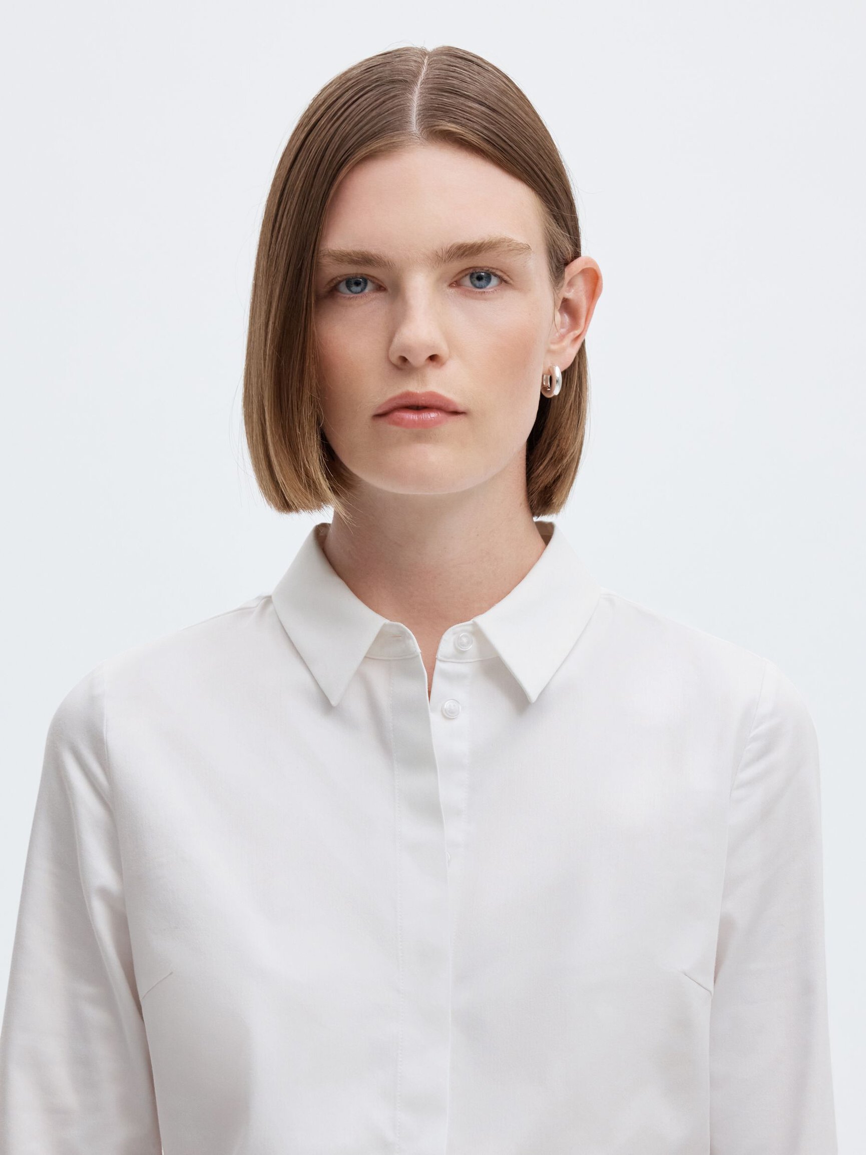 FITTED LONG SLEEVED SHIRT