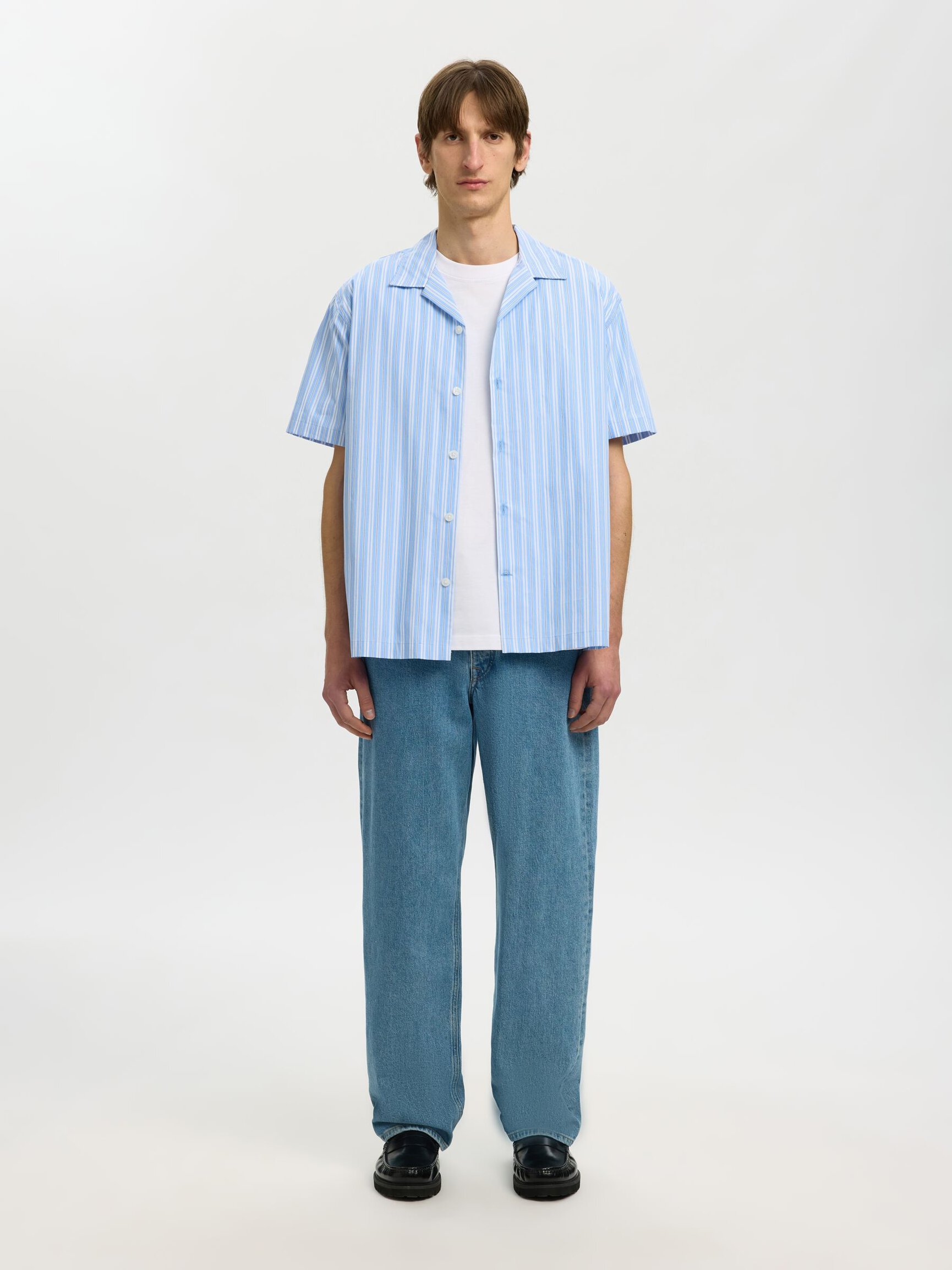 STRIPED SHORT SLEEVED SHIRT