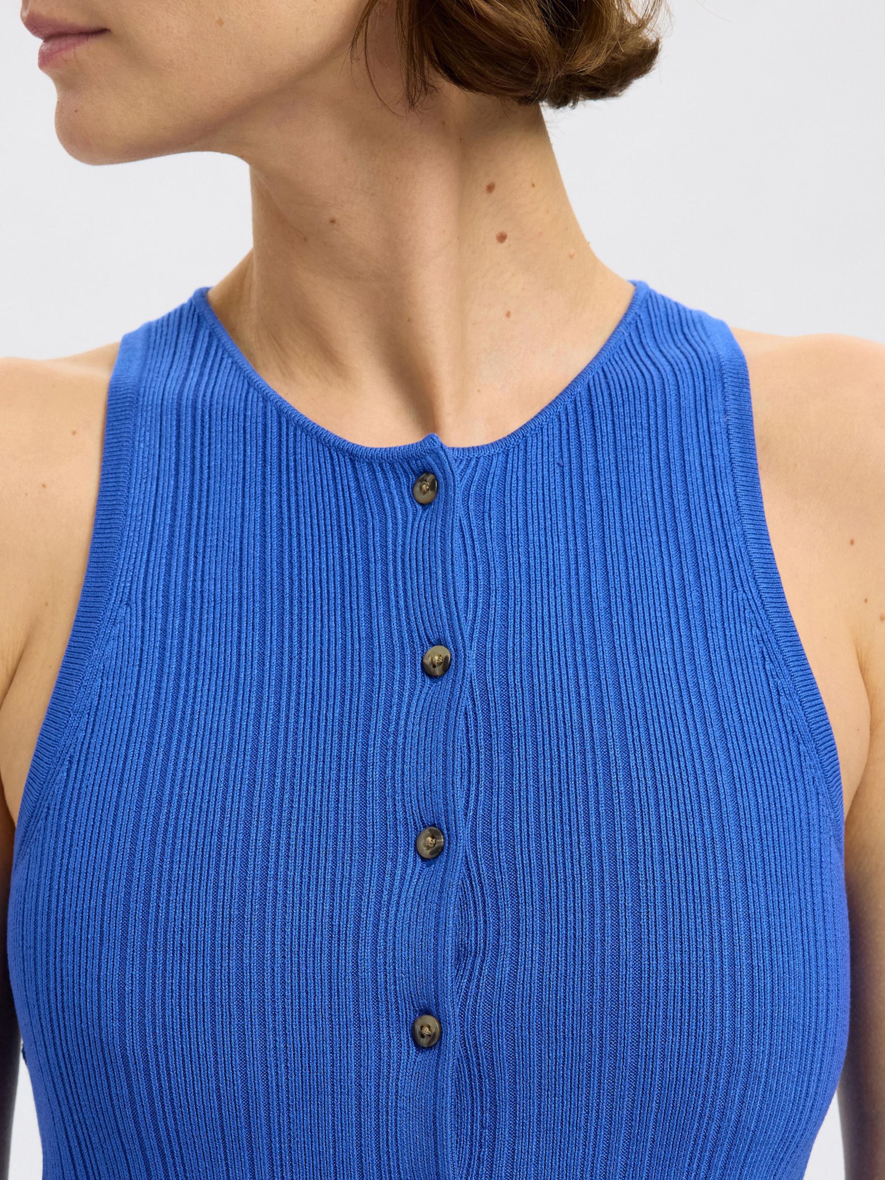 KNITTED SLEEVELESS TOP