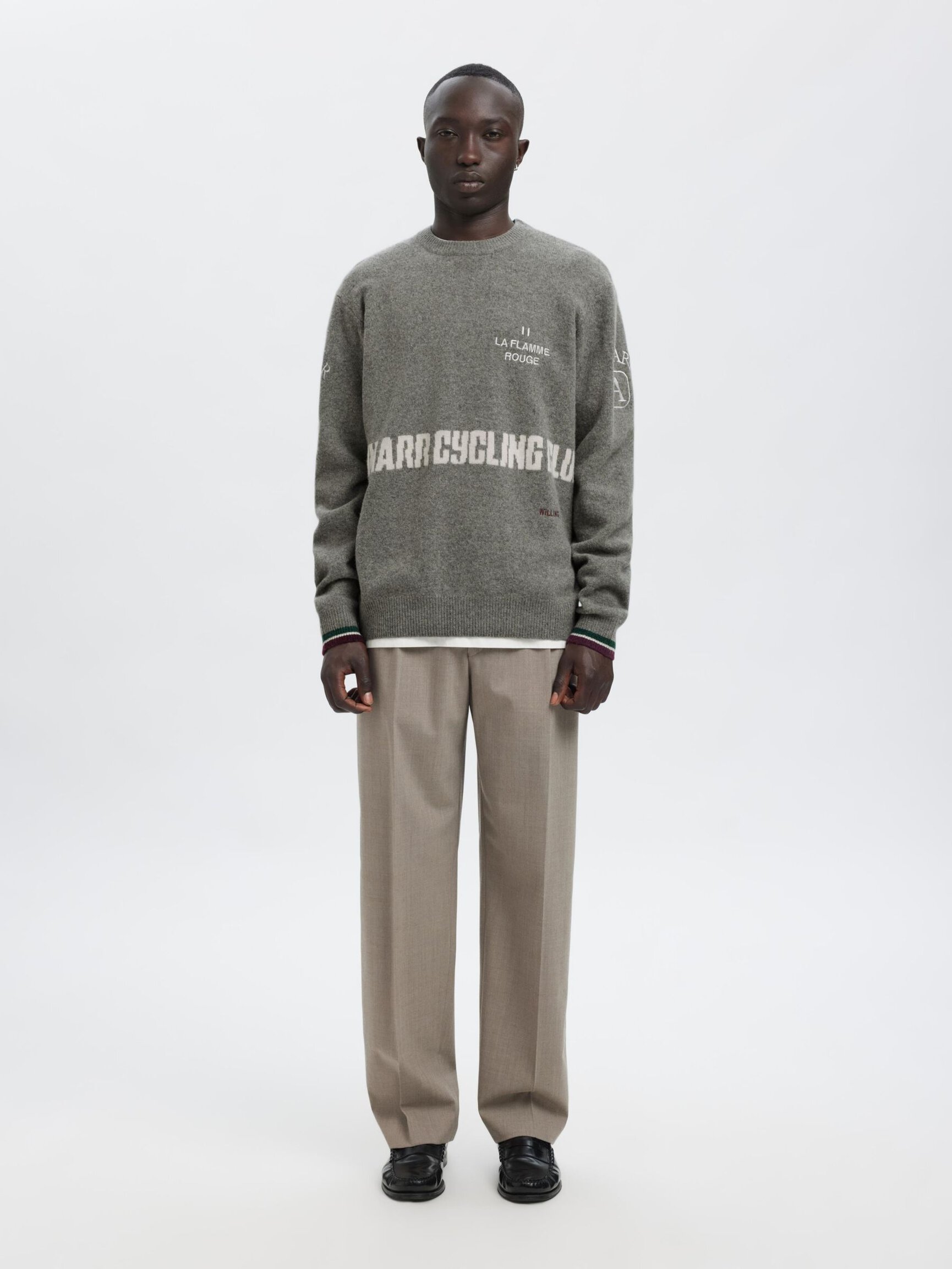 REGULAR FIT KNITTED PULLOVER