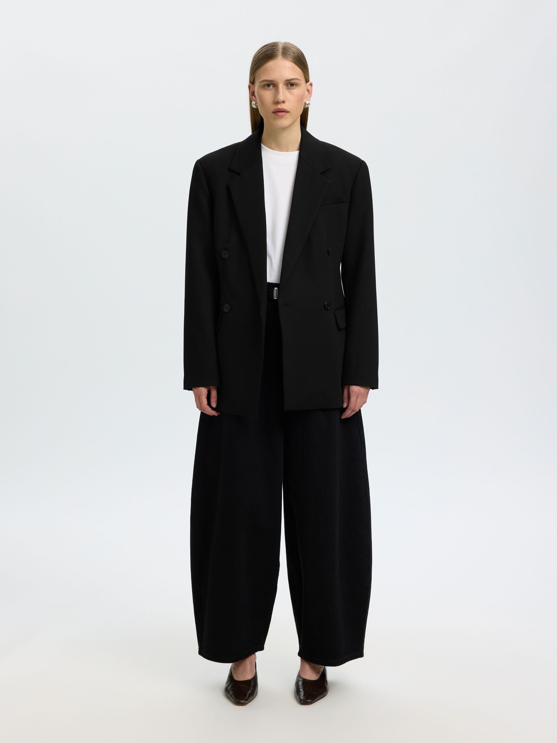 OVERSIZED DOUBLE-BREASTED BLAZER