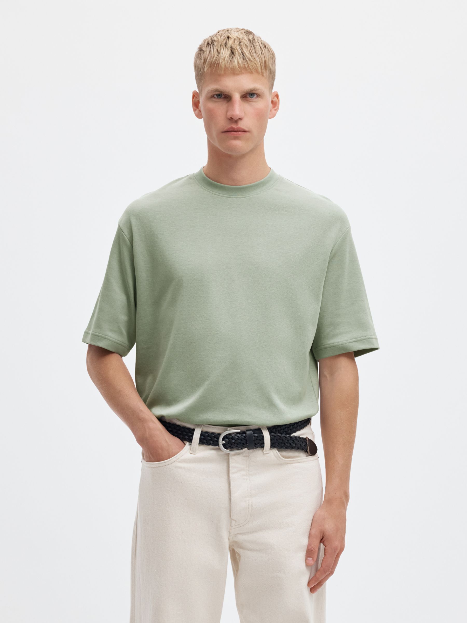 LOOSE FIT T-SHIRT