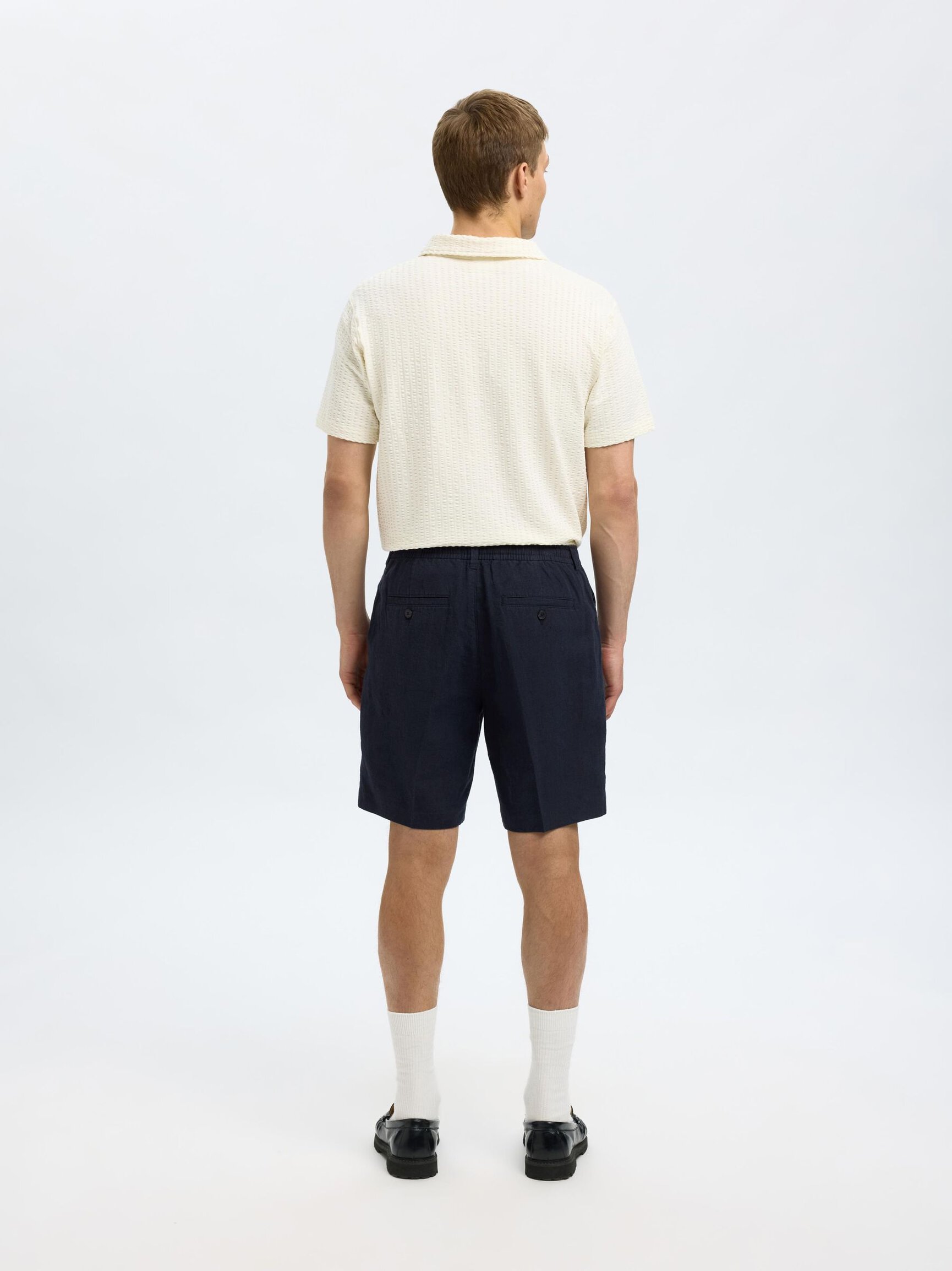 REGULAR FIT LINEN-BLEND SHORTS