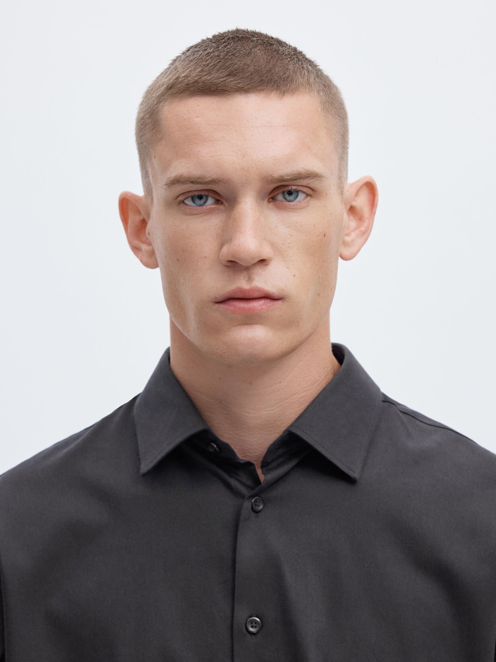 SLIM FIT STRETCH SHIRT
