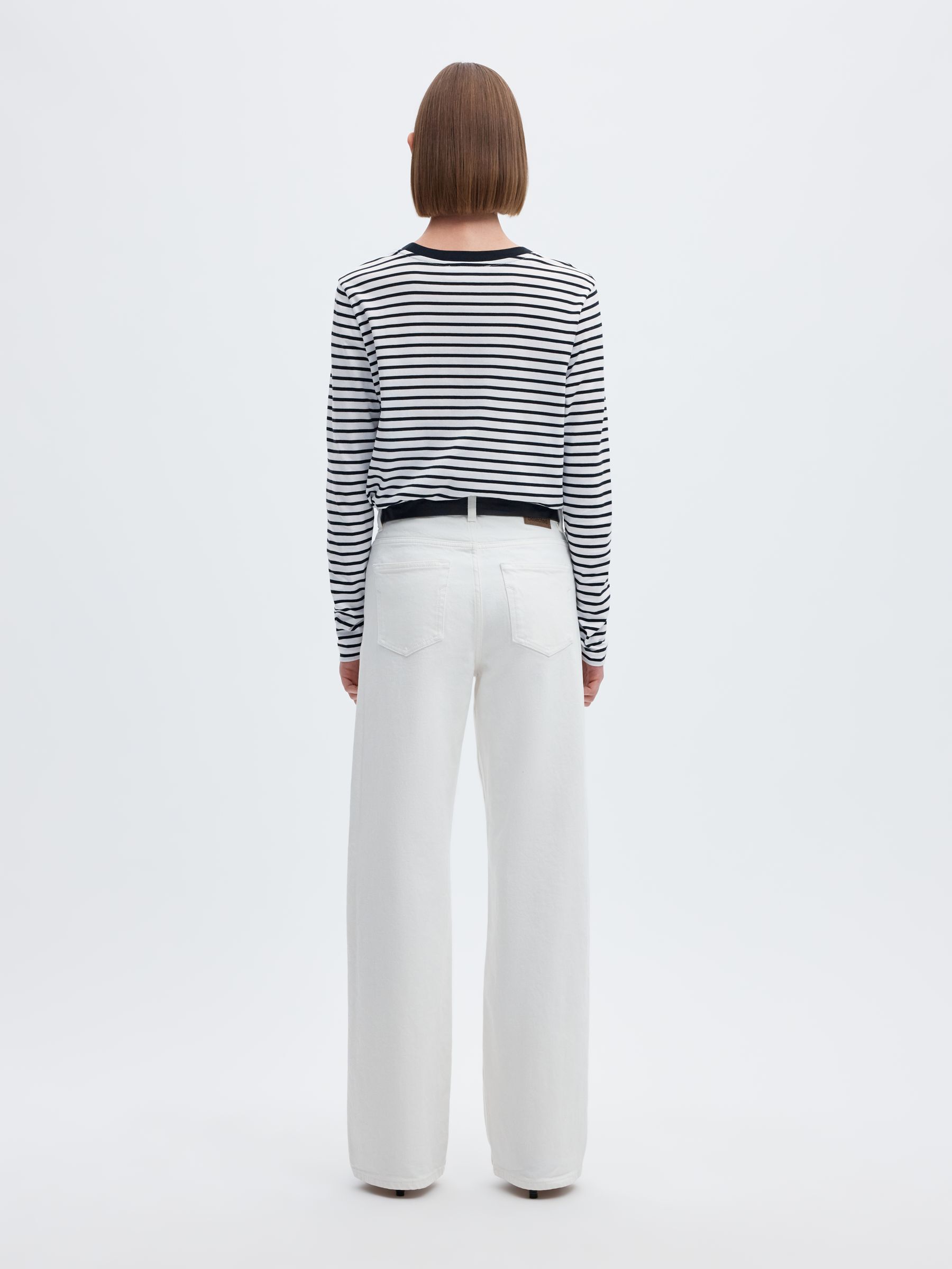 STRIPED LONG-SLEEVED T-SHIRT