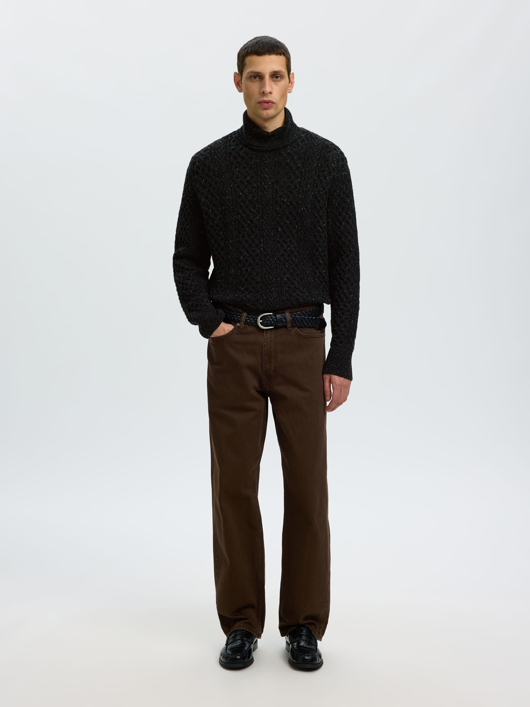 CABLE KNIT TURTLENECK