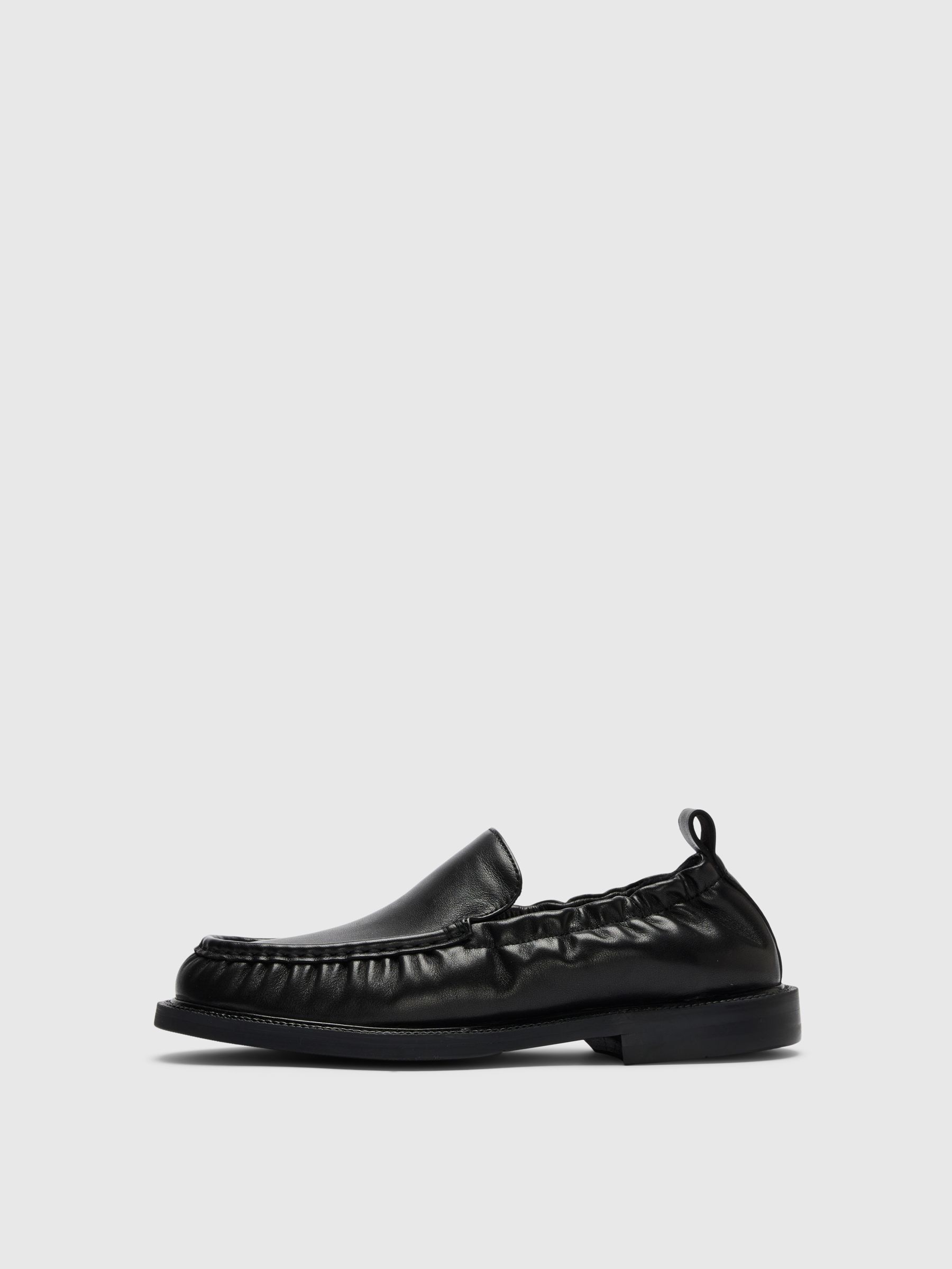 LEATHER  LOAFERS