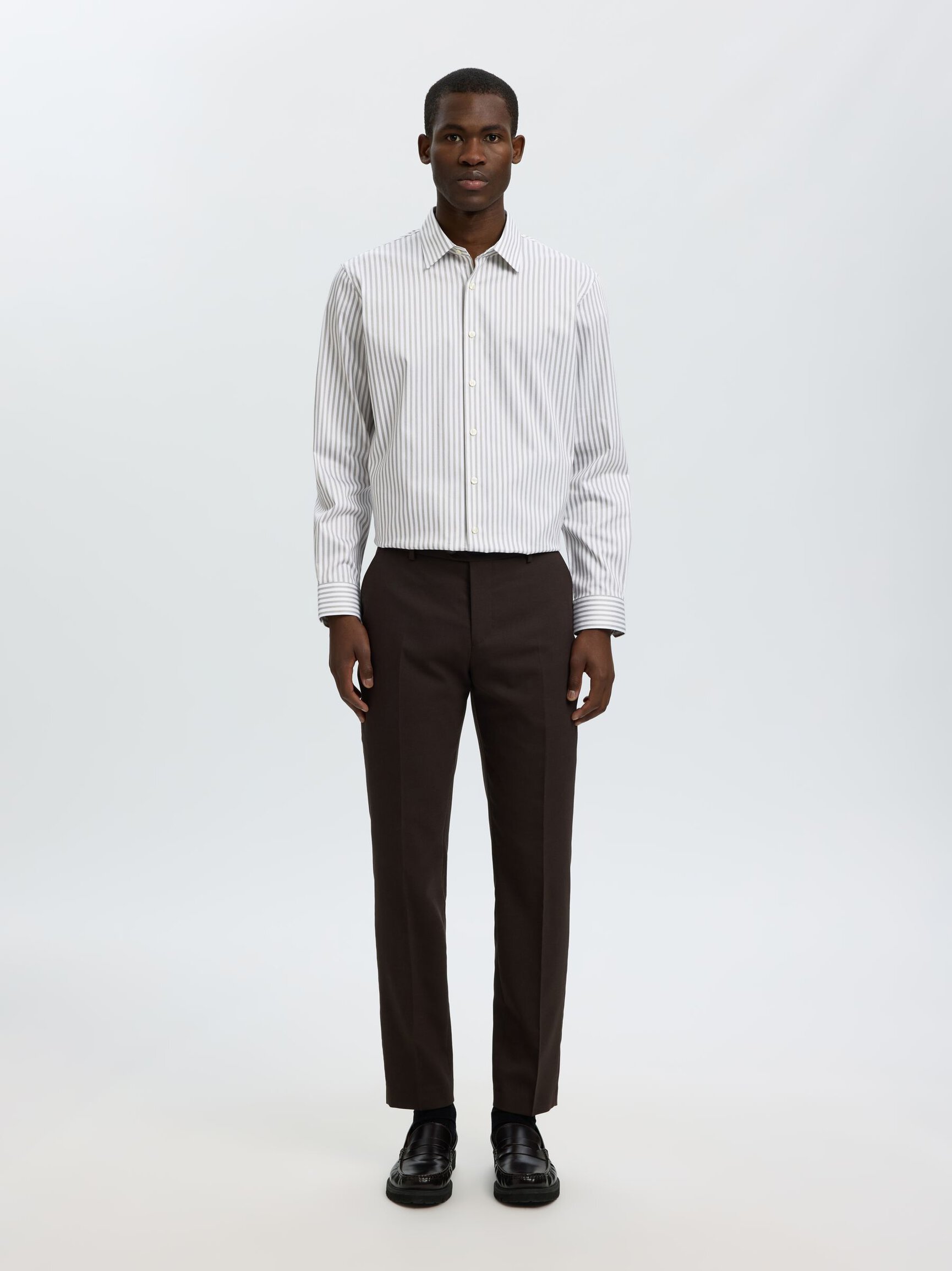 SLIM FIT SKJORTE