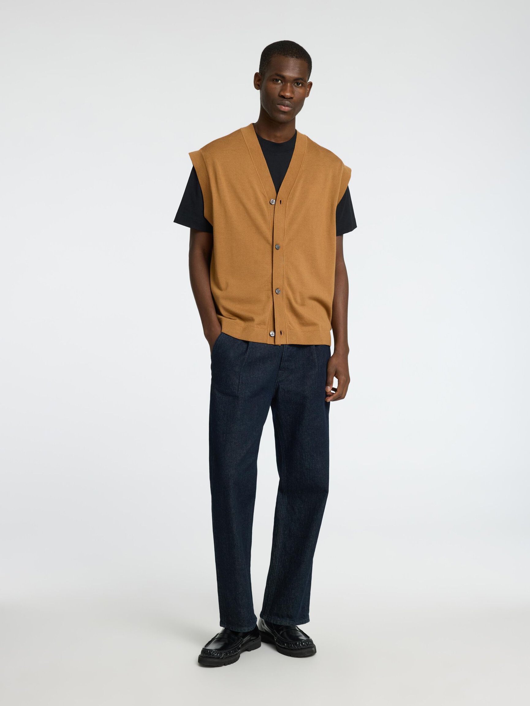 100% MERINOWOLL STRICKWESTE