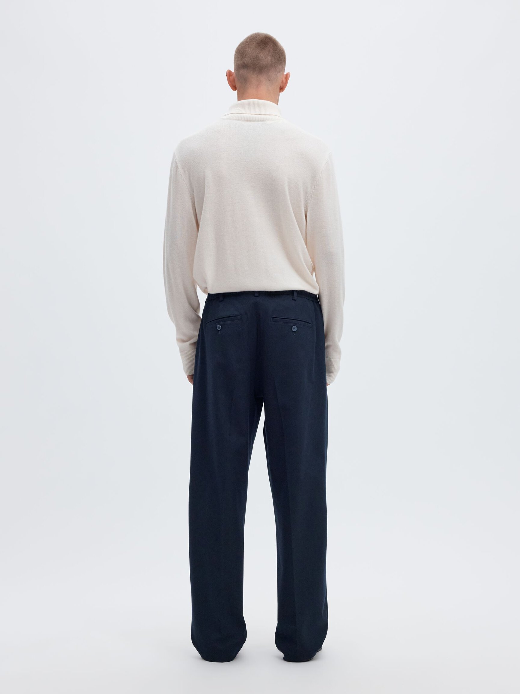 220 LOOSE FIT TROUSERS