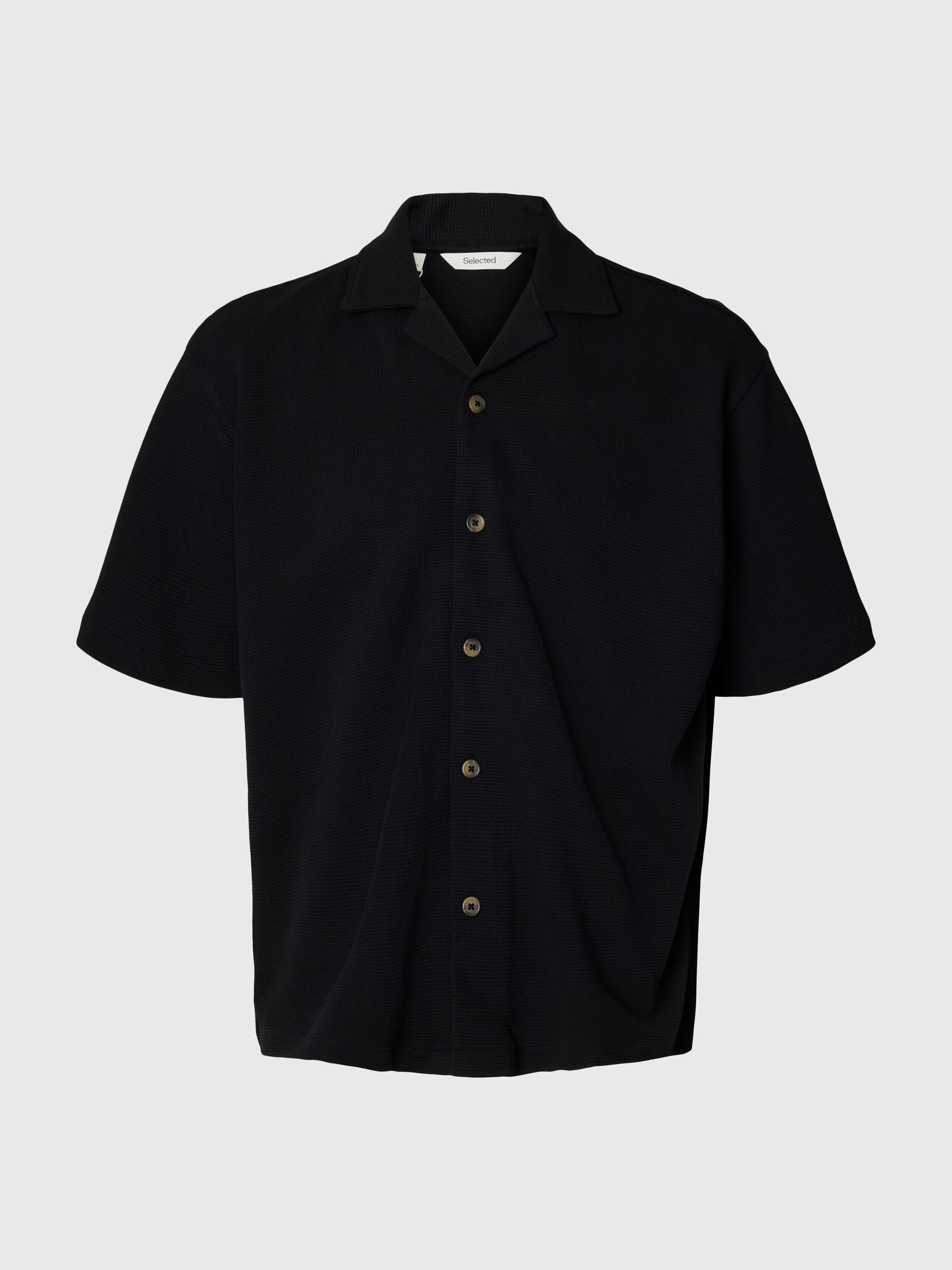 AVSLAPPNAD PASSFORM ÖVERSKJORTA