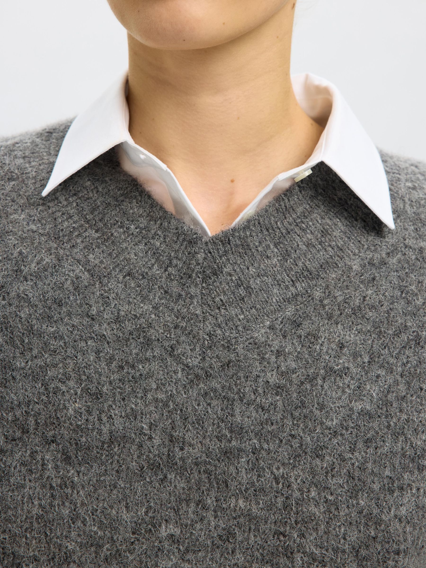 WOOL BLEND KNITTED PULLOVER