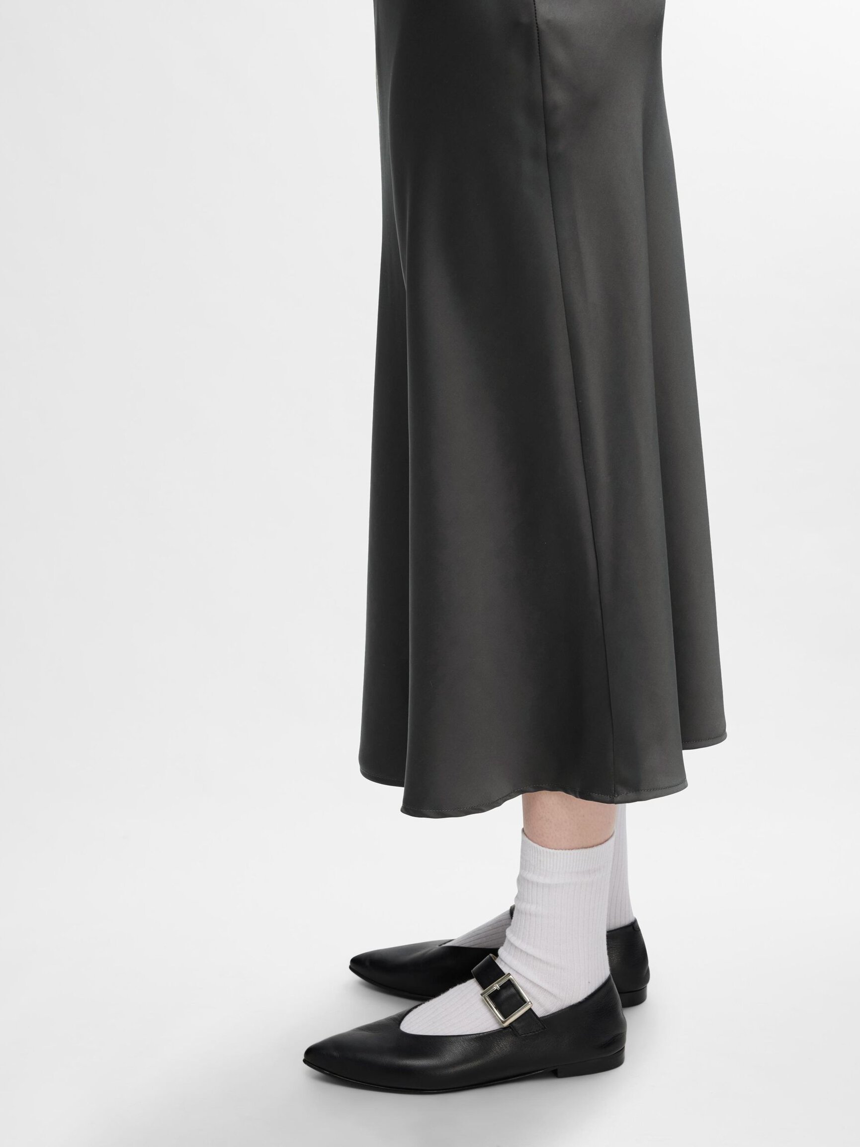 SATIN MIDI SKIRT