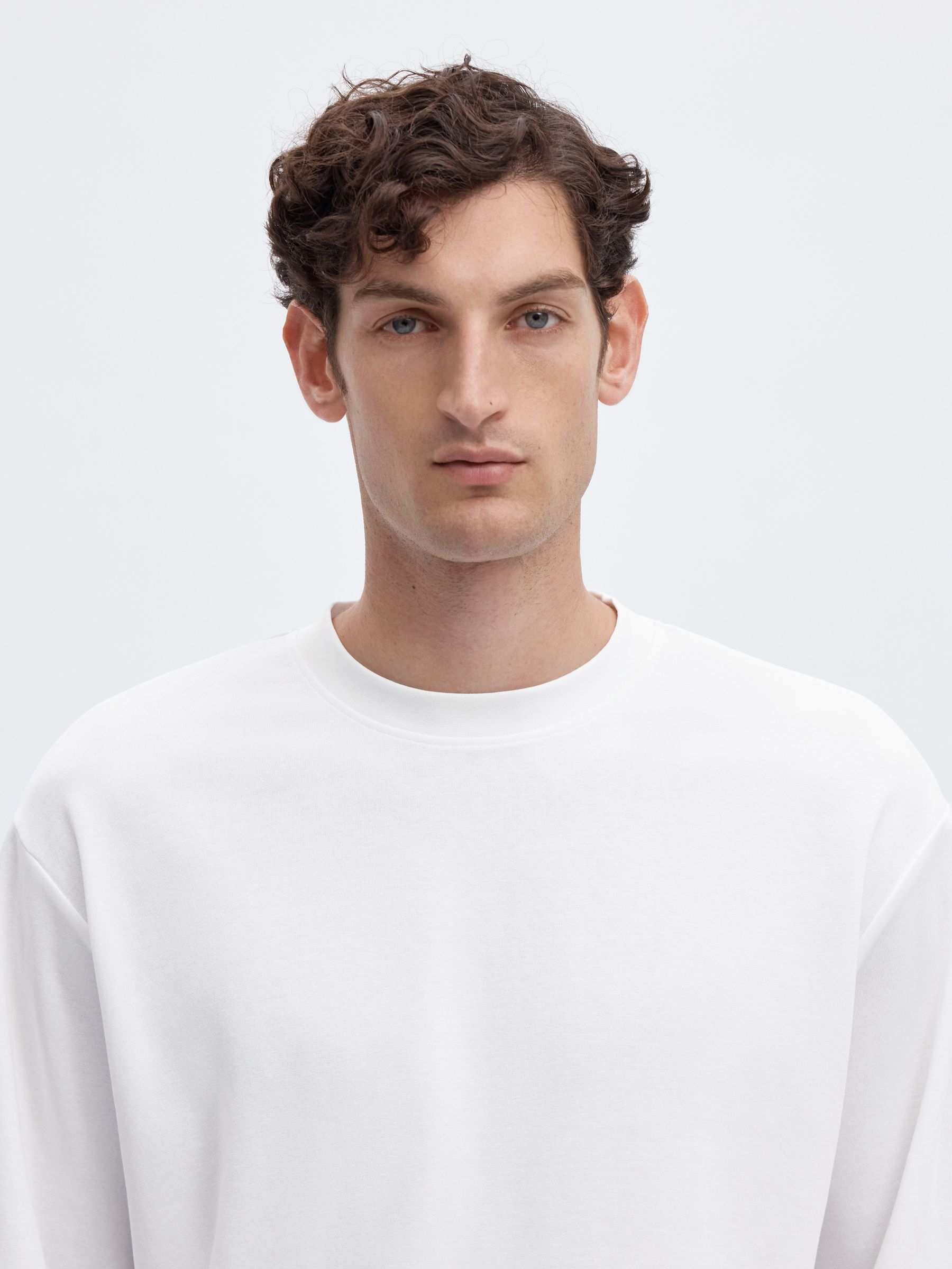 LOOSE FIT  LONG-SLEEVED T-SHIRT