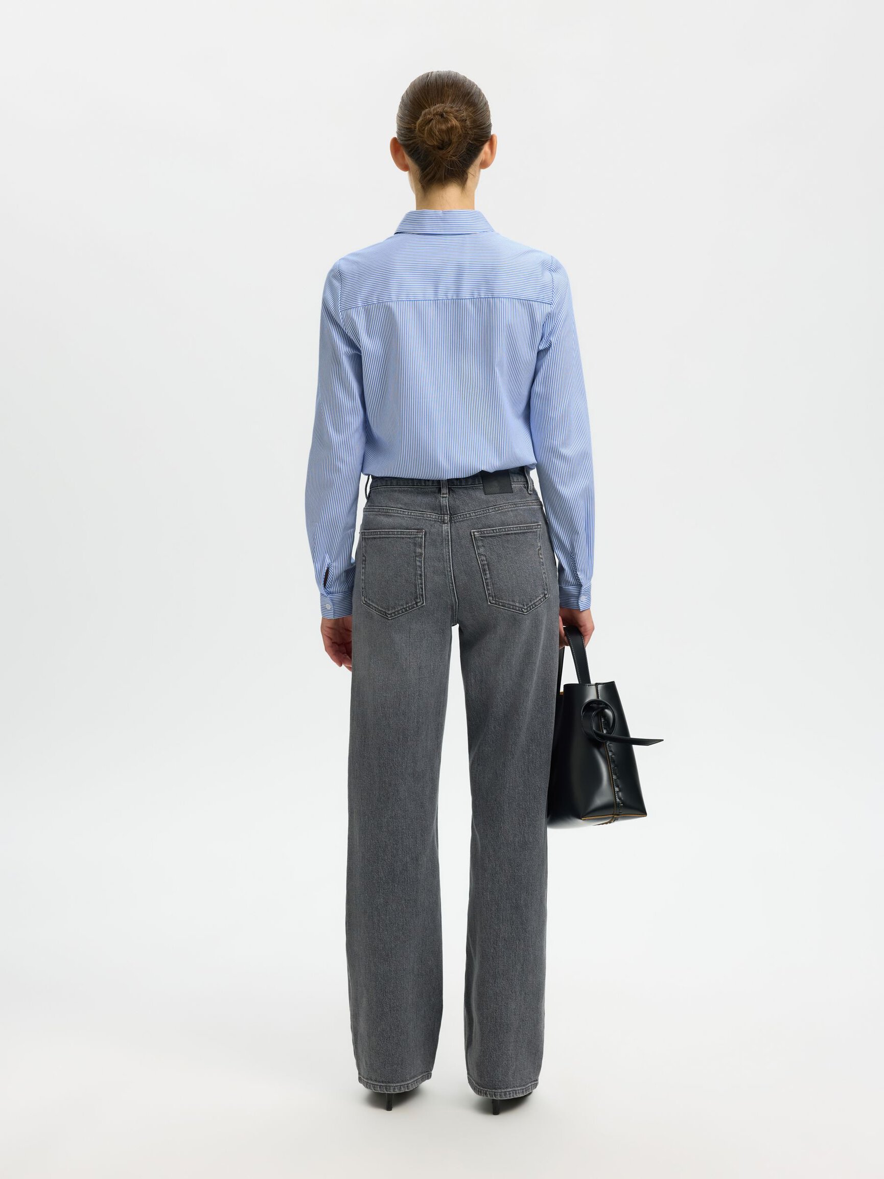 FITTED STRIPED SHIRT