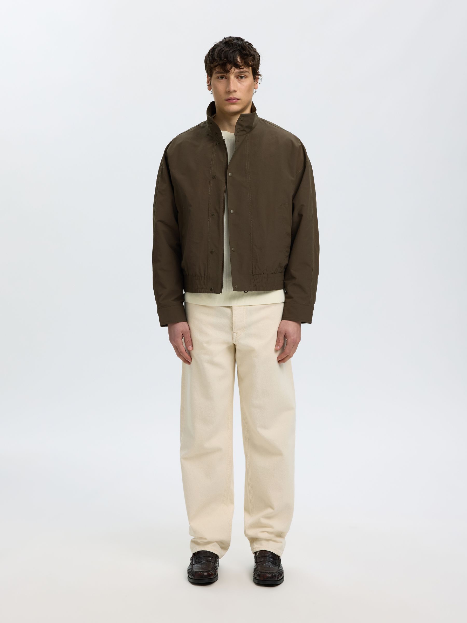 BOMBER JACKET