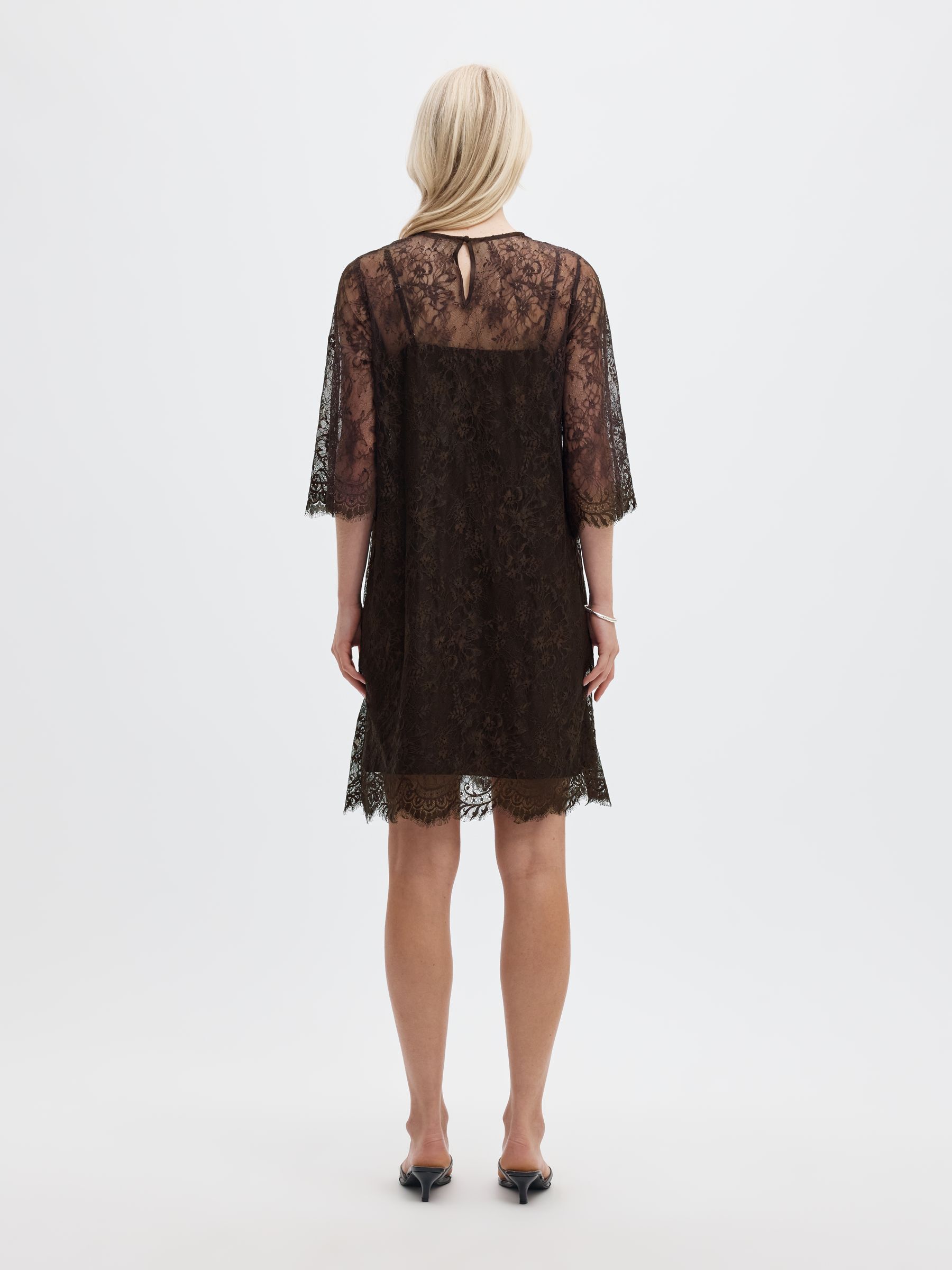 LACE MIDI DRESS