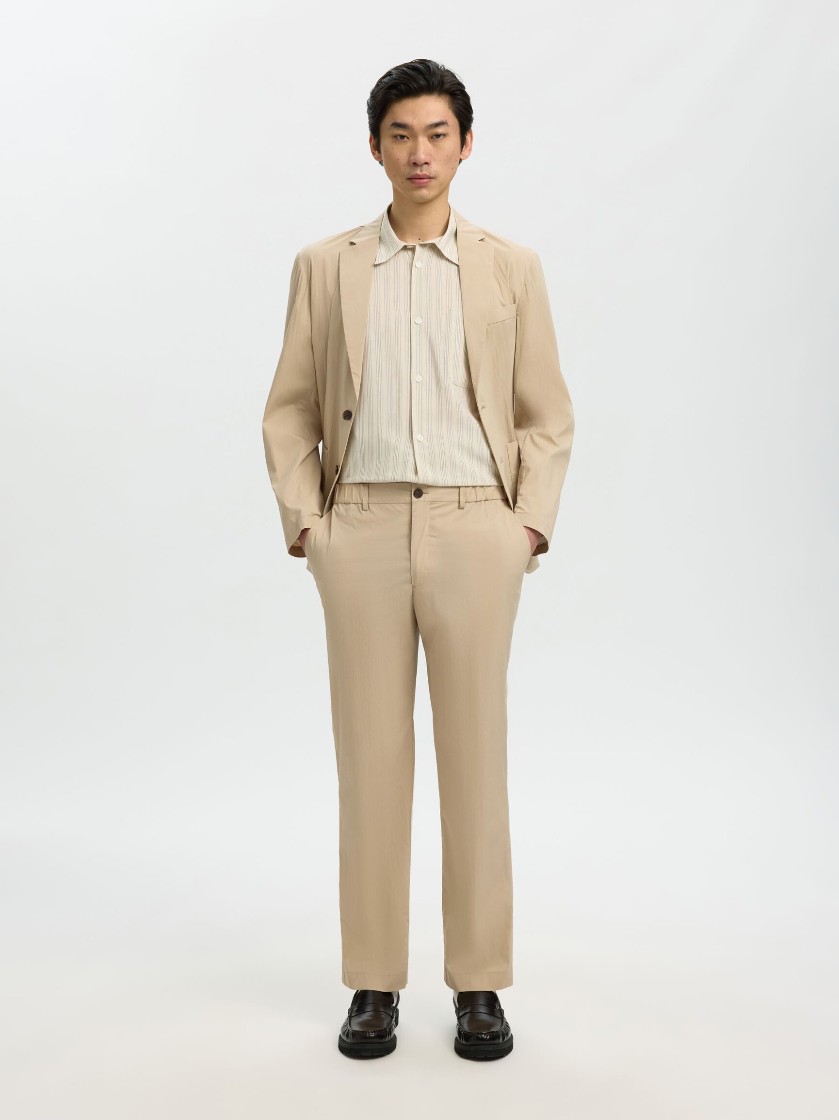REGULAR FIT BLAZER