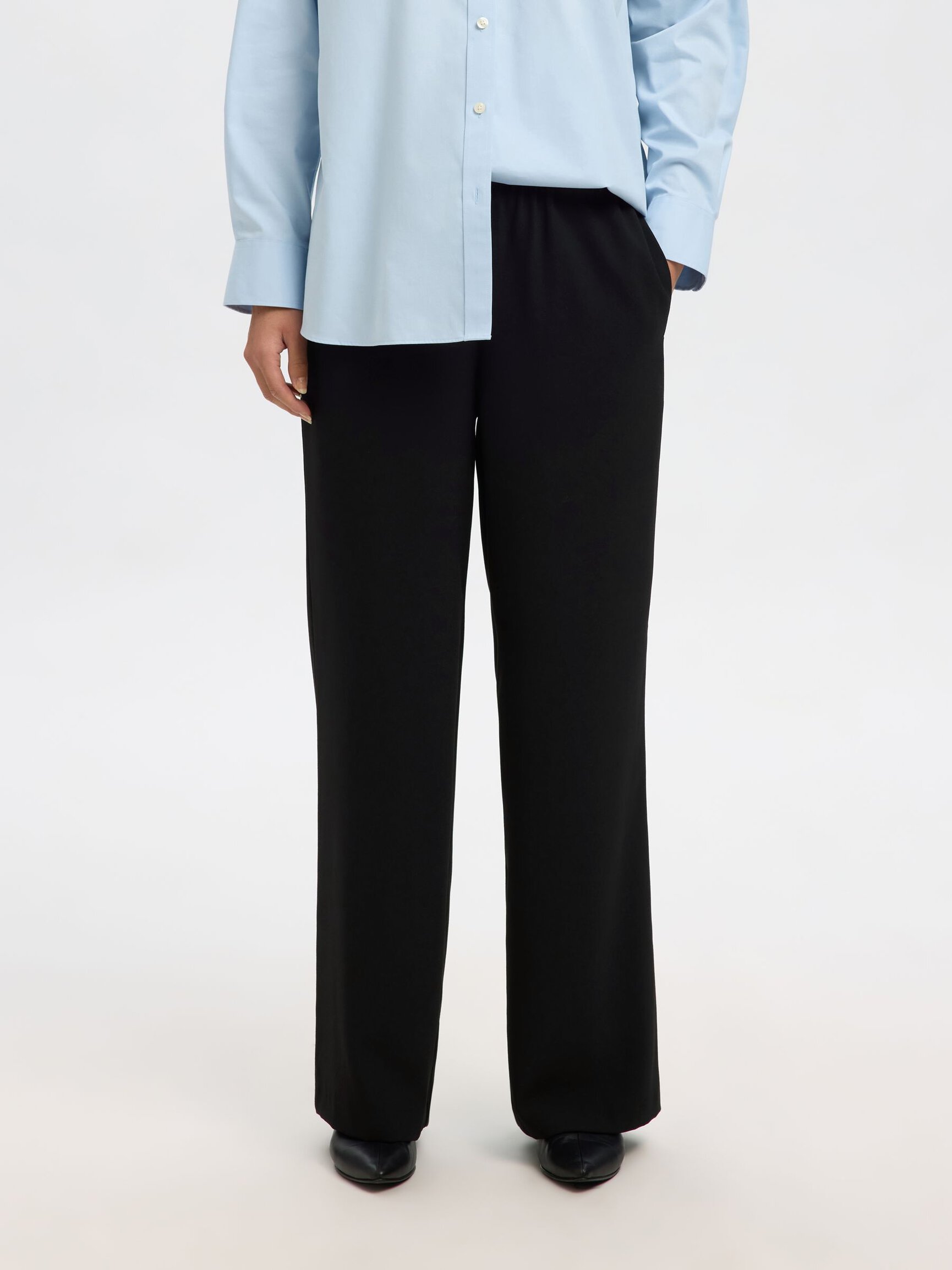 CLASSIC WIDE-LEG TROUSERS