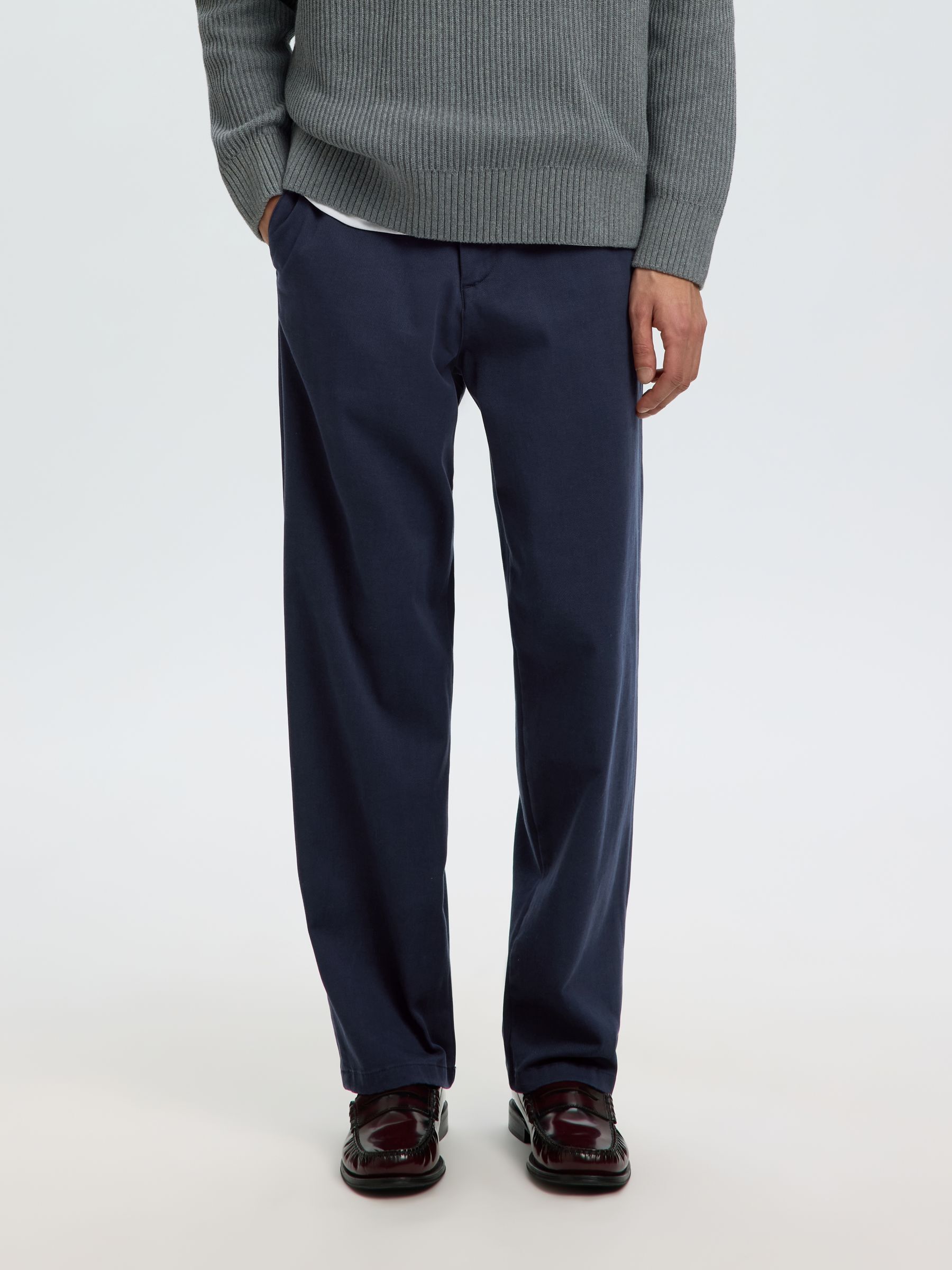 220 LOOSE FIT TROUSERS